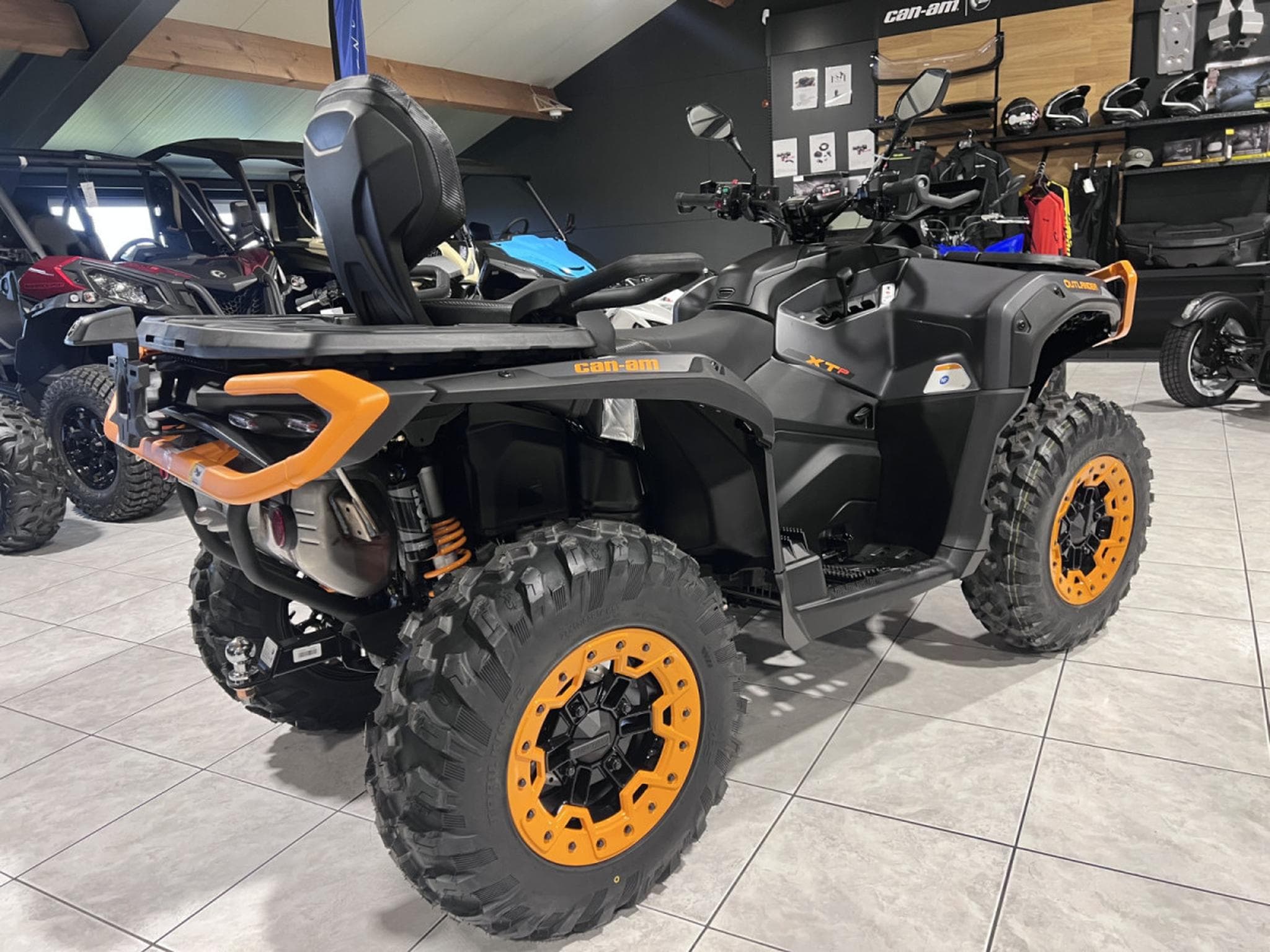 BRP Can-Am Outlander Max MY26 XT P T 1000 ABS T3 (2026) - Photo 3