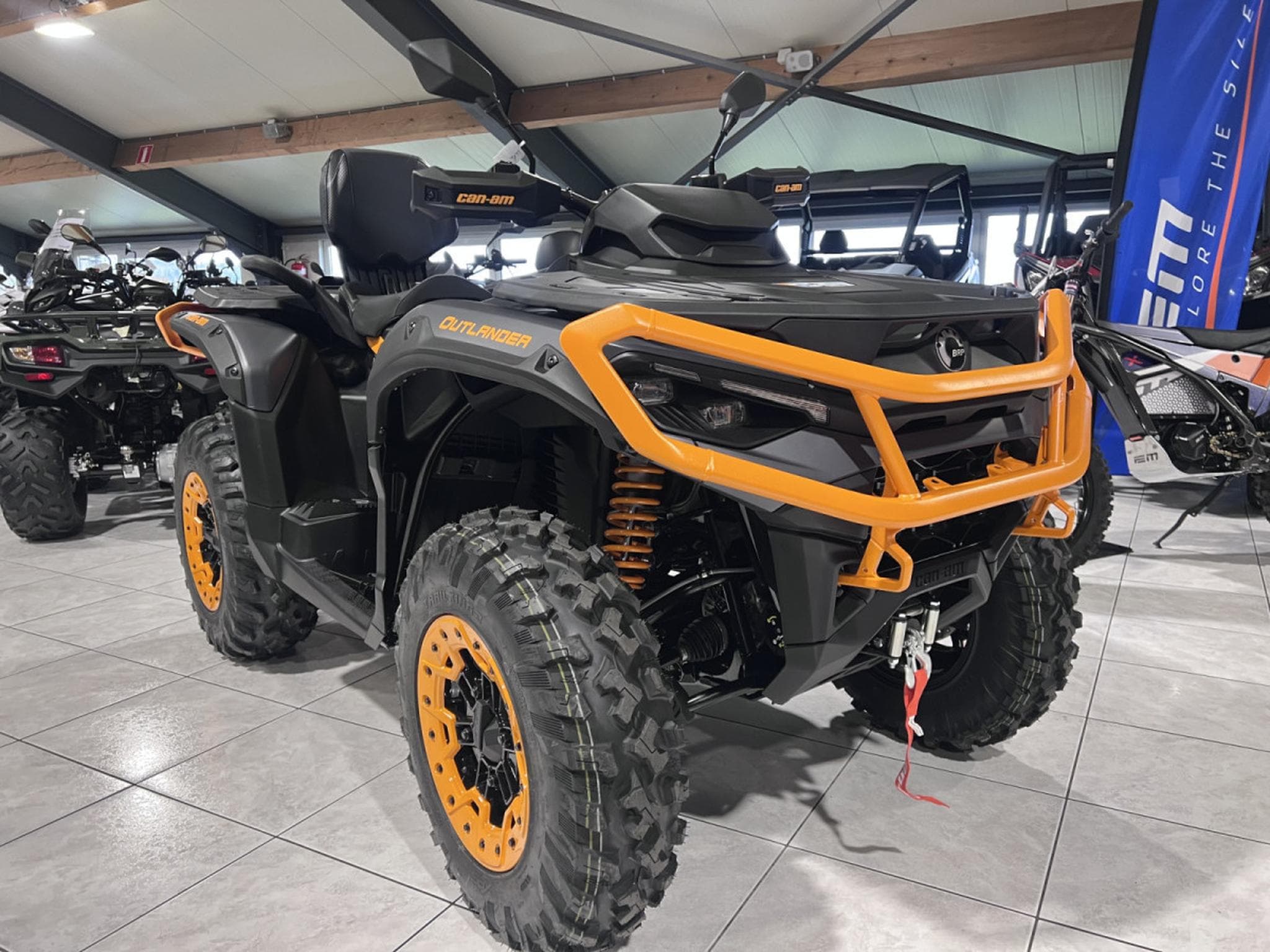 BRP Can-Am Outlander Max MY26 XT P T 1000 ABS T3 (2026) - Photo 8