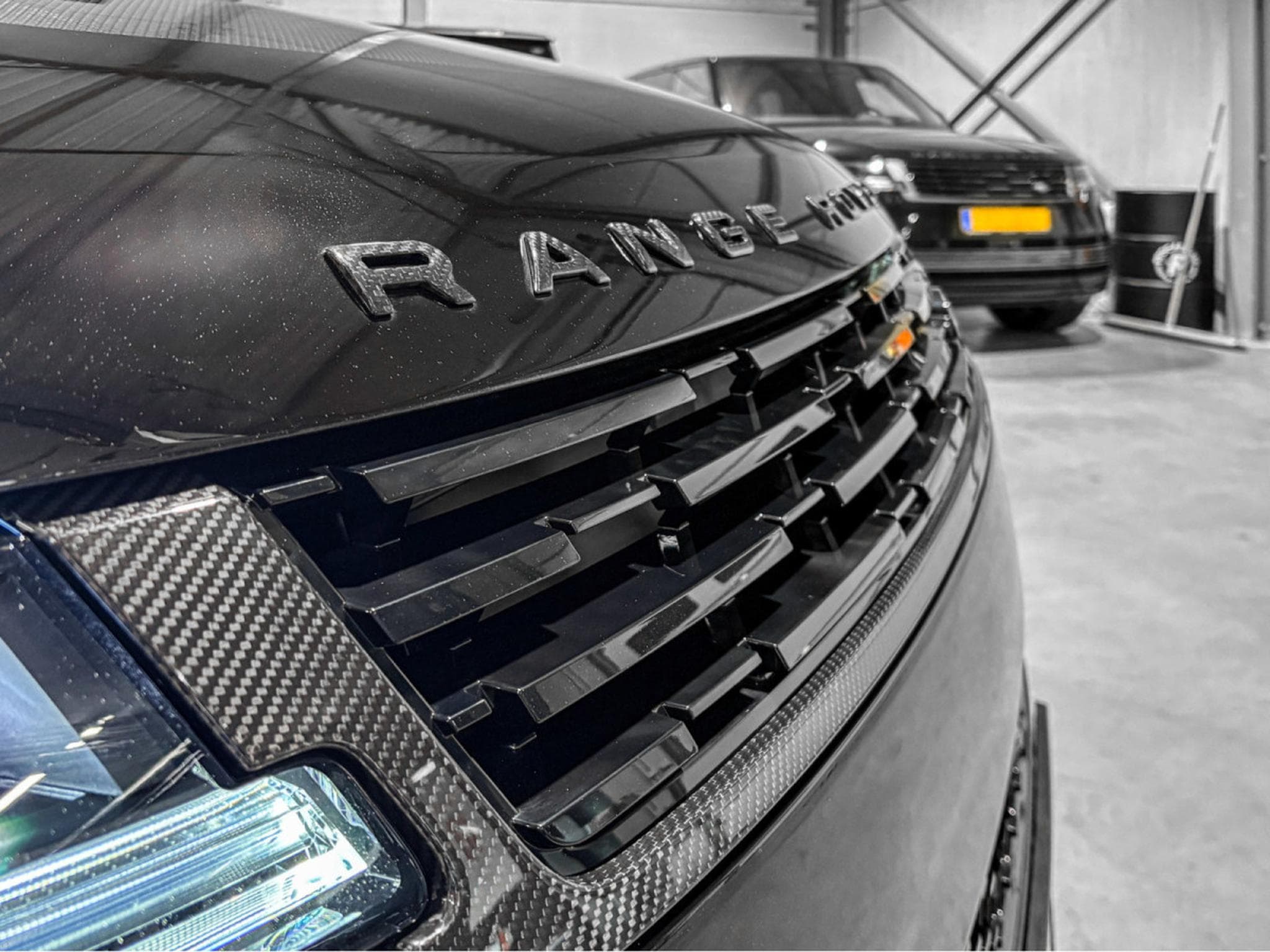 Land-Rover Range Rover Sport P635 SV EDITION ONE/ FULL CARBON / ECHANGE;REPRISE POSSIBLE (2024) - Photo 7