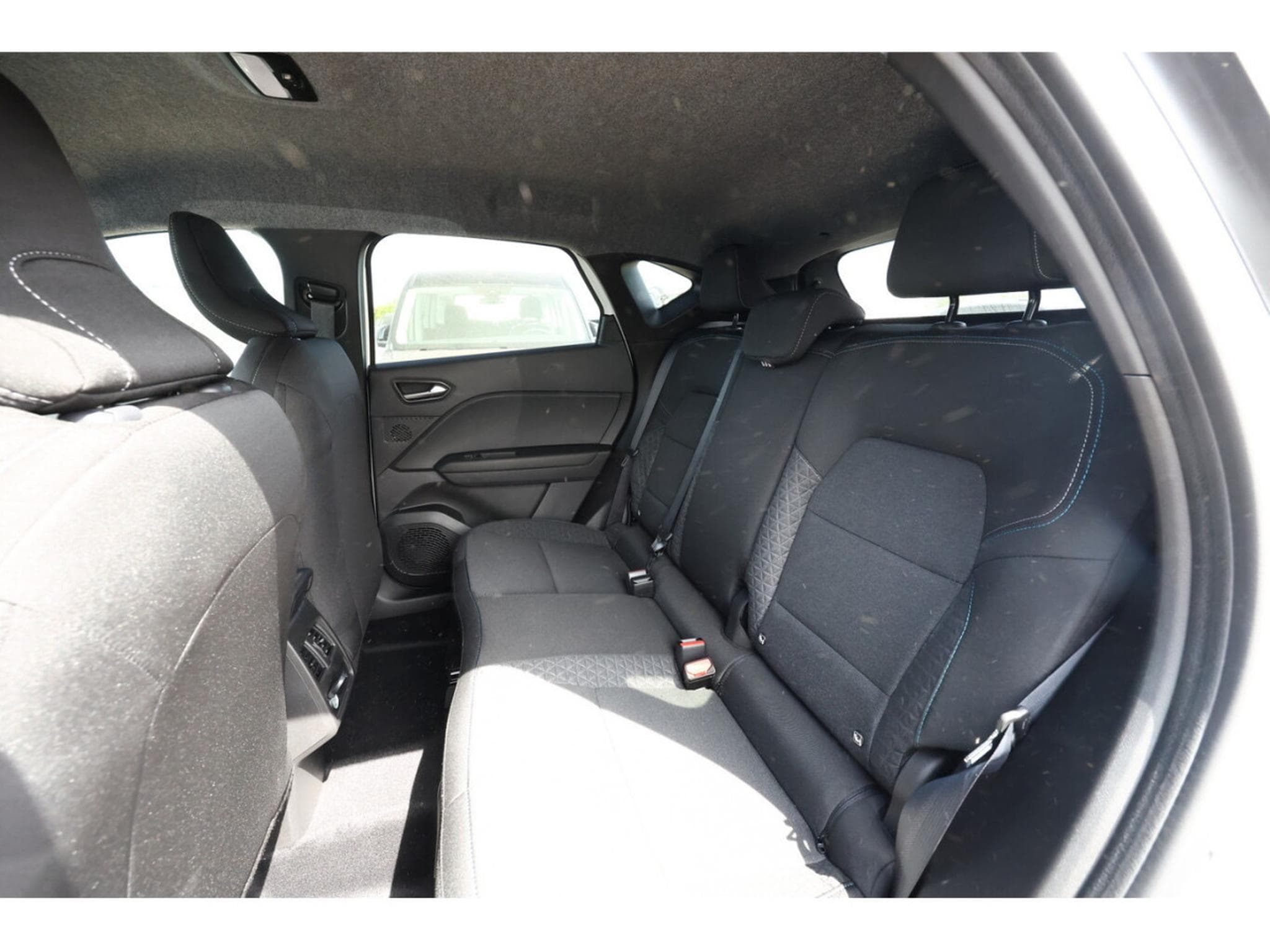 Mitsubishi ASX 1.0 TCE 90 Plus (2025) - Photo 10