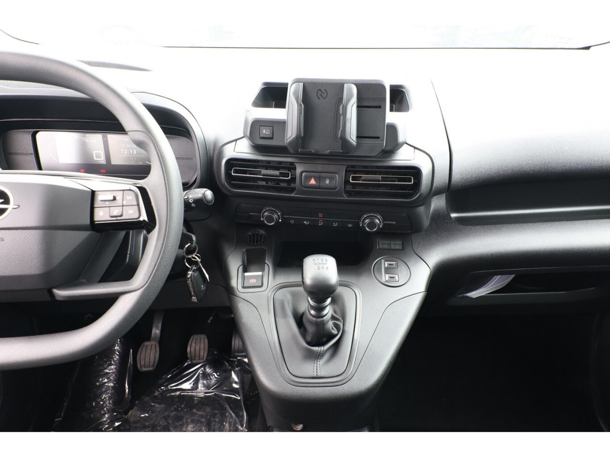 Opel Combo 1.5 BlueHDi 102 Edition (2025) - Photo 8