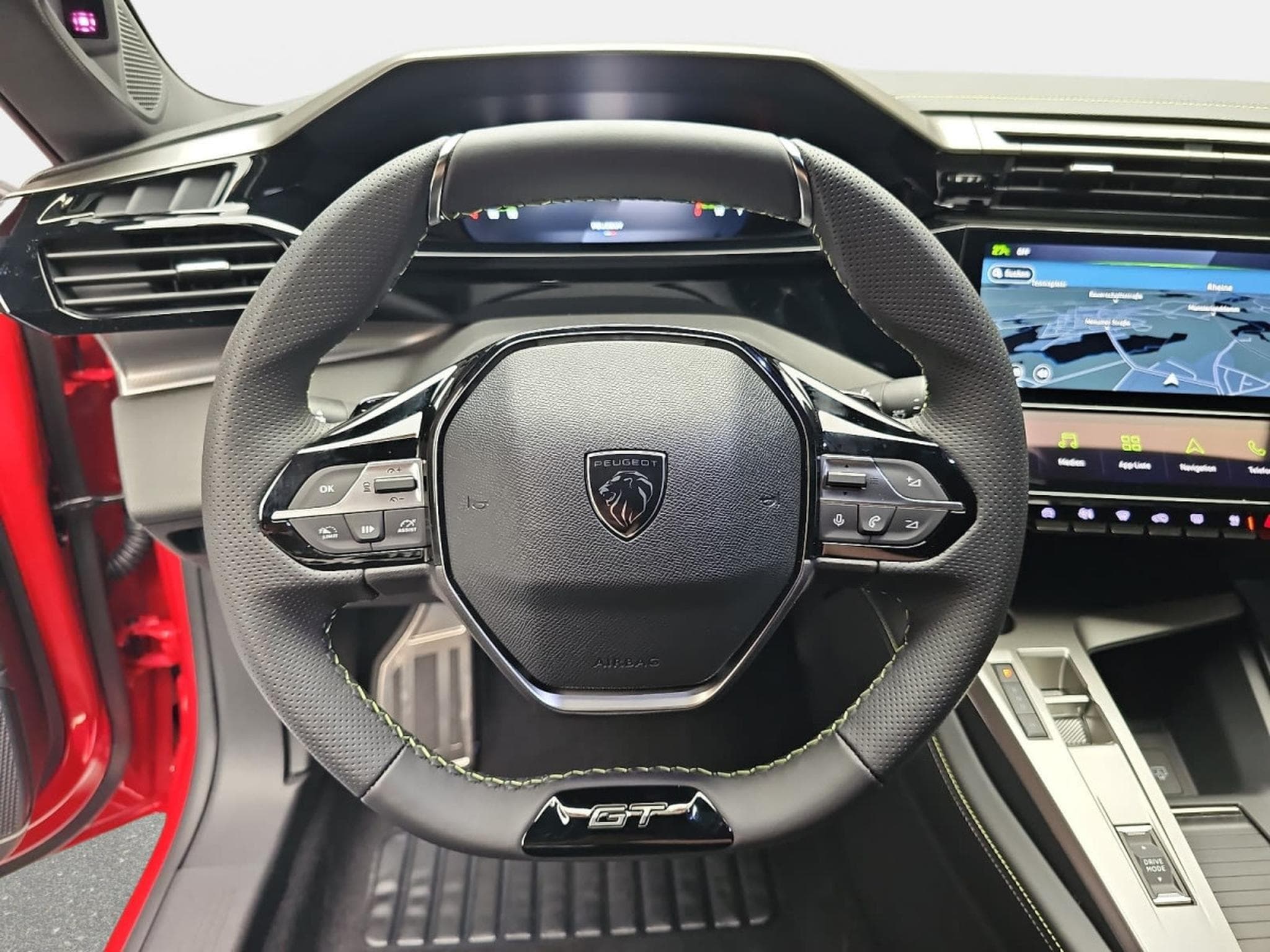 Peugeot 308 1.2 Hybrid e-DSC6 145 GT (2026) - Photo 13