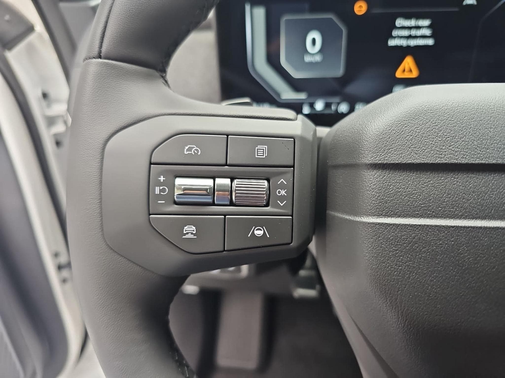 Kia Seltos 1.6 T-GDI 180 DCT AWD X-LINE (2026) - Photo 12