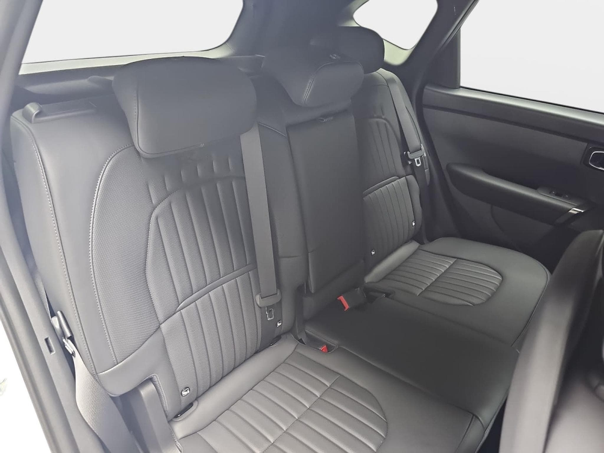 Kia Seltos 1.6 T-GDI 180 DCT AWD X-LINE (2026) - Photo 18