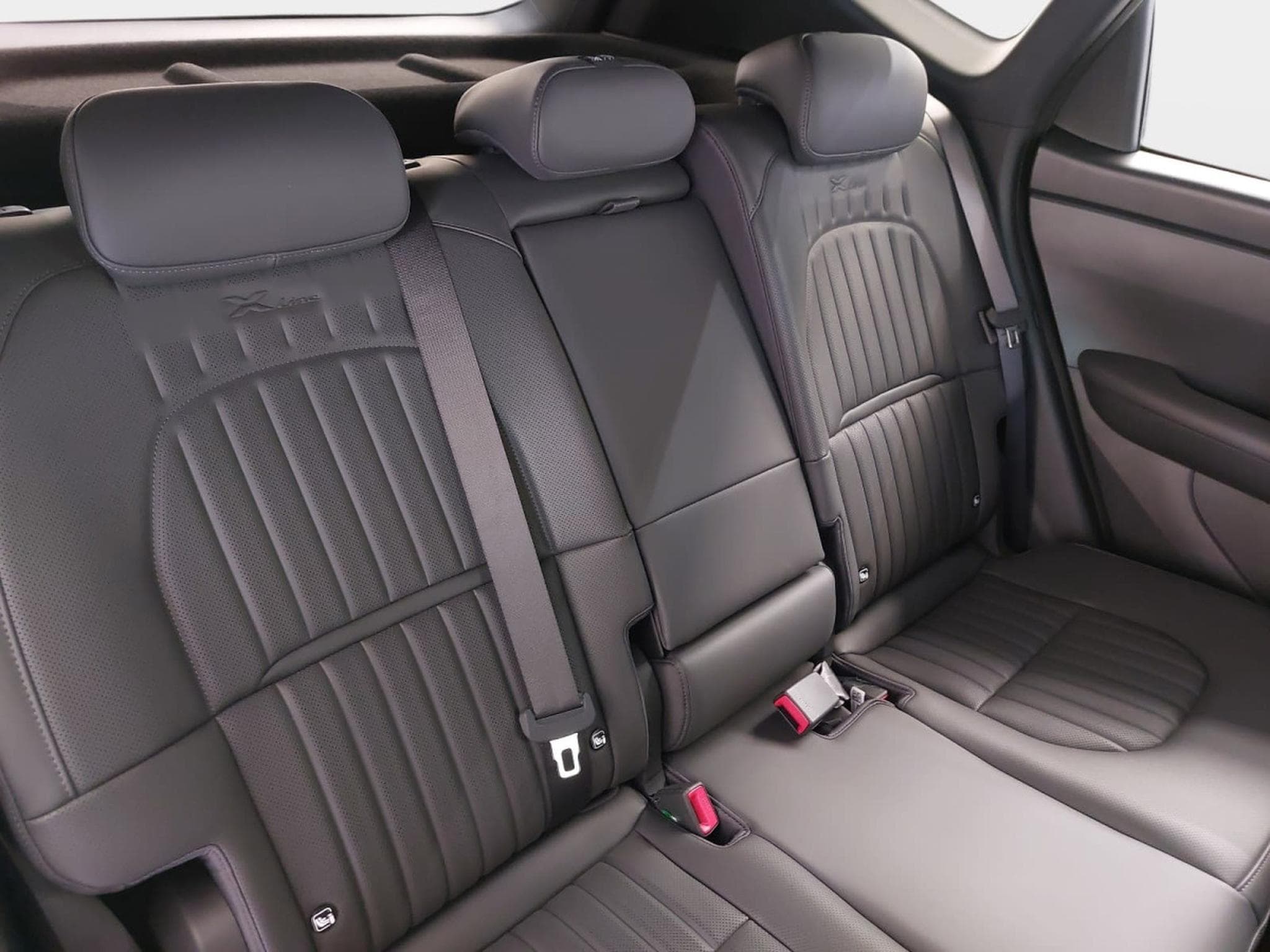 Kia Seltos 1.6 T-GDI 180 DCT AWD X-LINE (2026) - Photo 15
