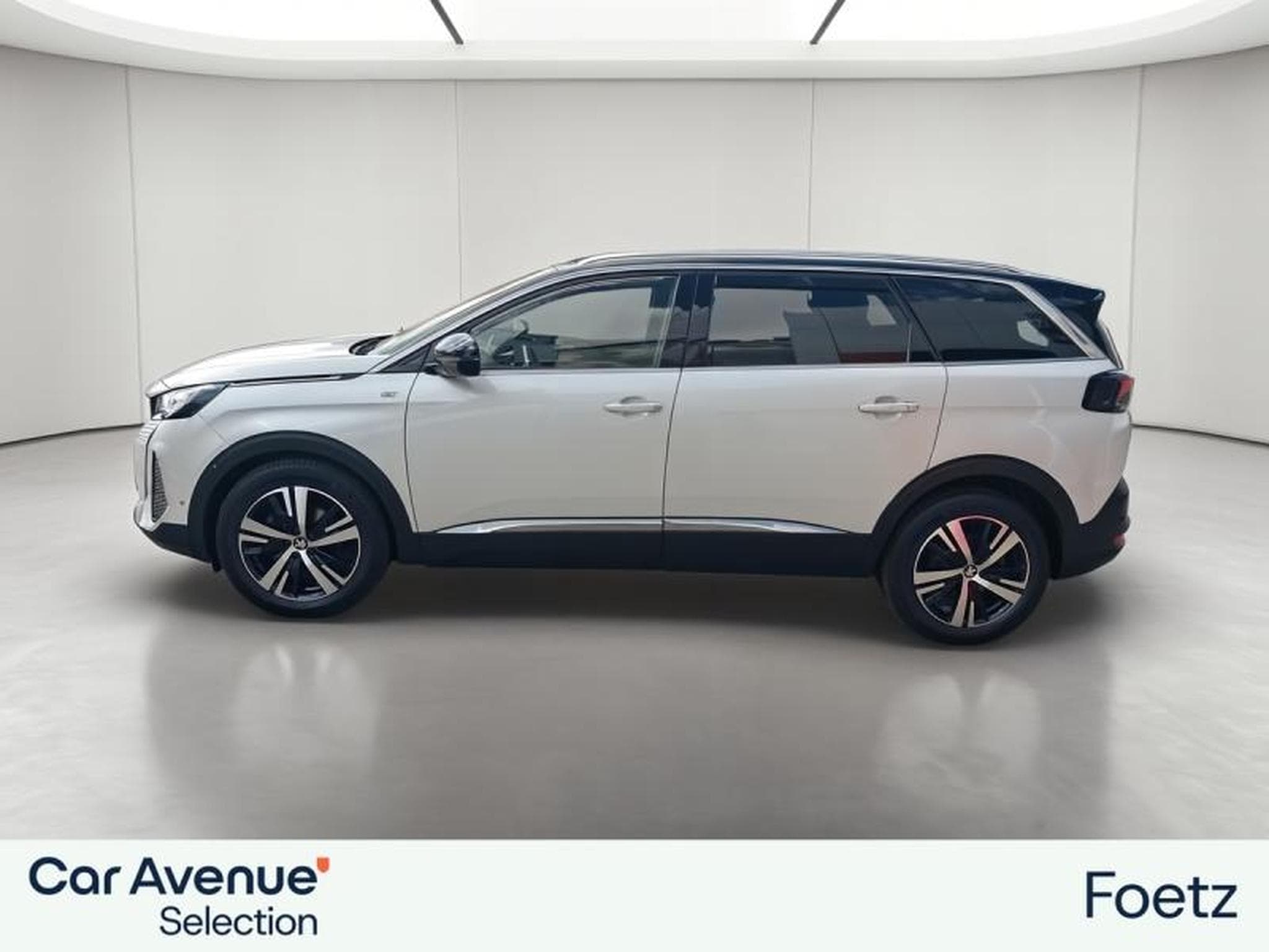 PEUGEOT 5008 1.5 BlueHDi 130ch S&S Allure Pack EAT8 (2023) - Foto 2