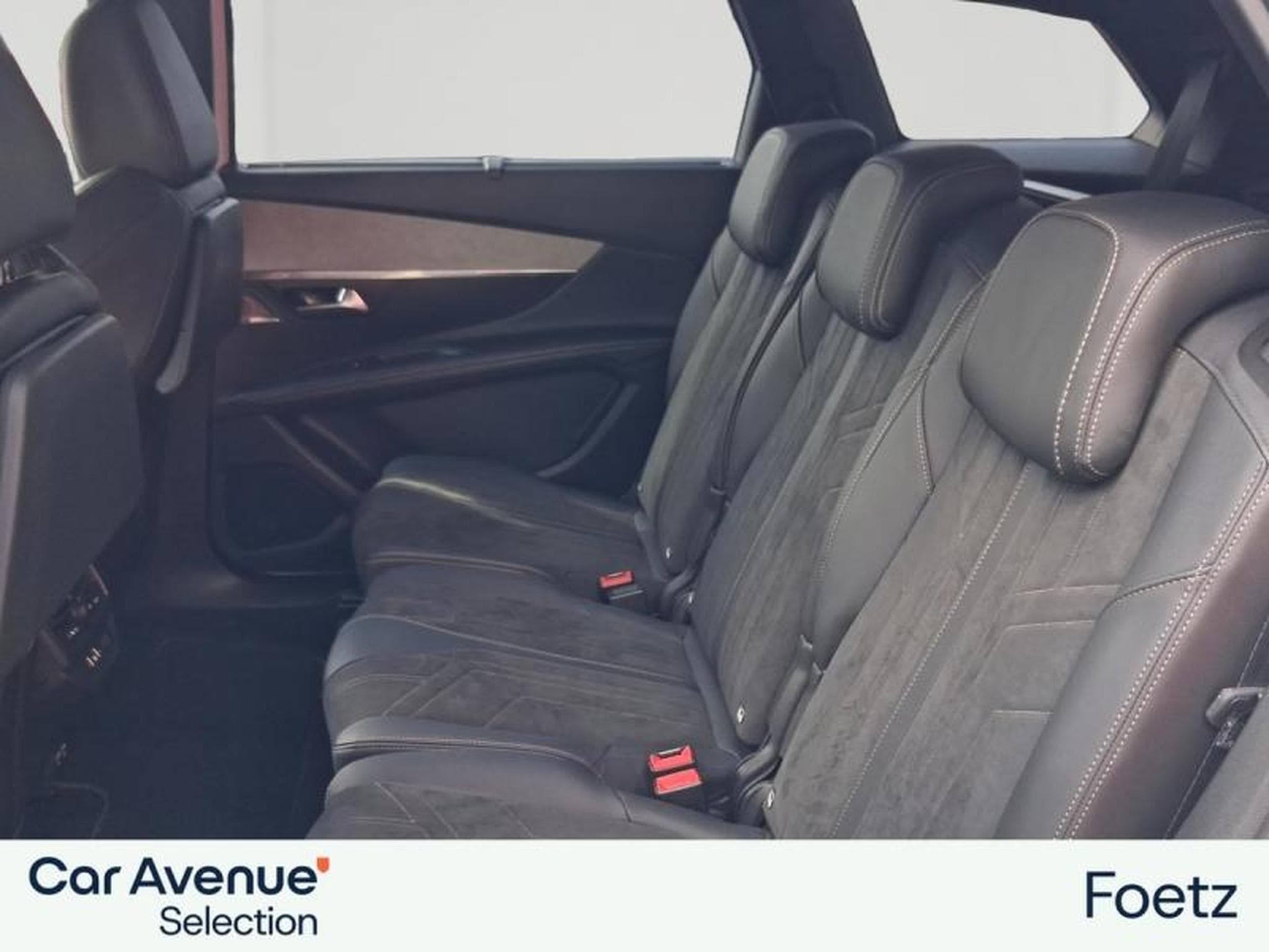 PEUGEOT 5008 1.5 BlueHDi 130ch S&S Allure Pack EAT8 (2023) - Foto 9
