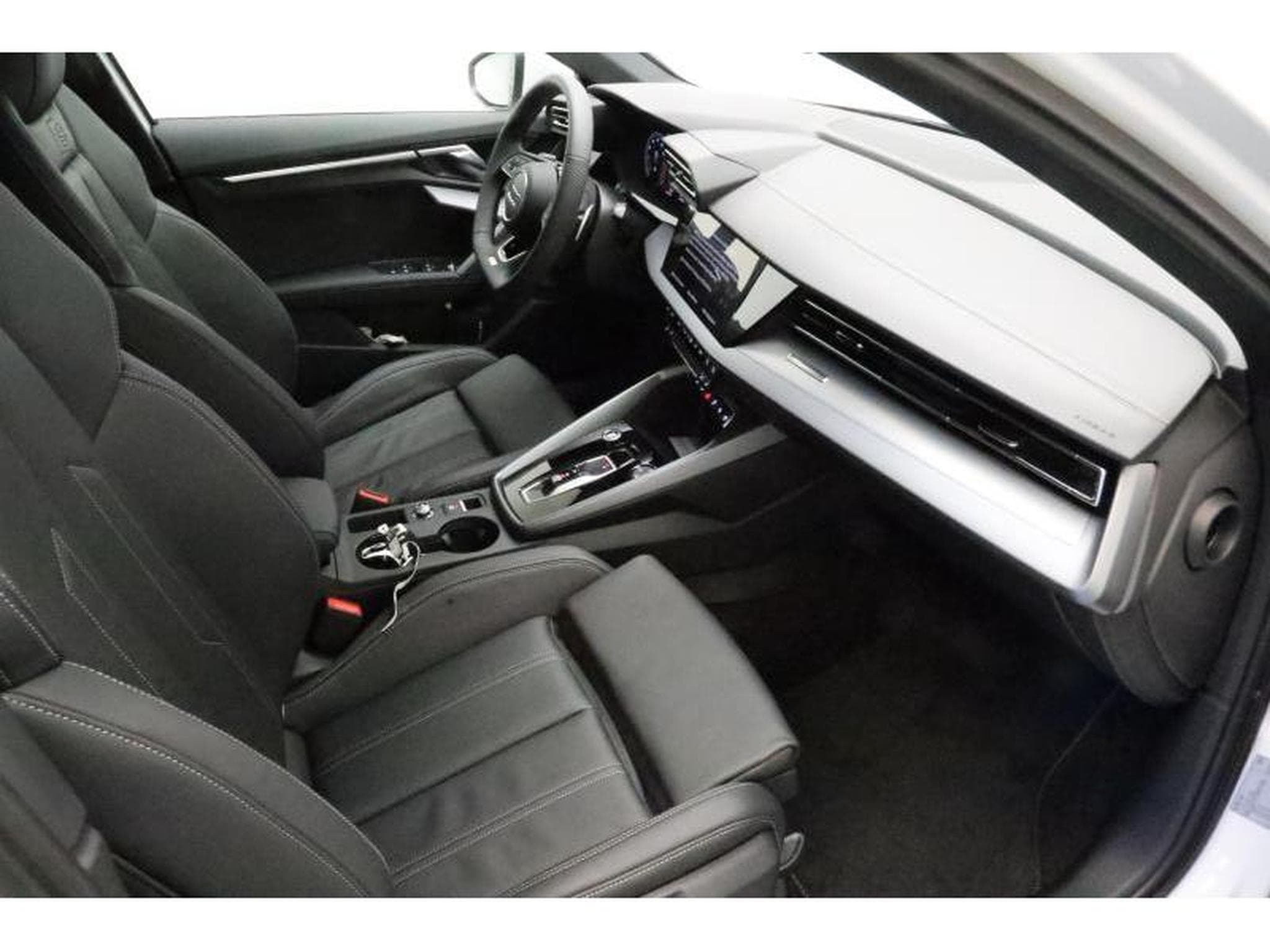 Audi A3 Sportback (2026) - Photo 9