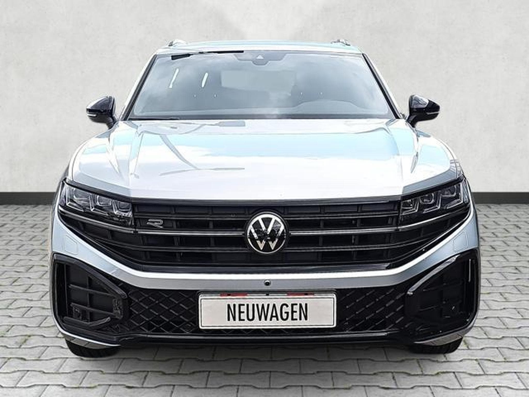 VW Touareg 3.0 TDI 210 kW 4Motion R-Line (2026) - Photo 2