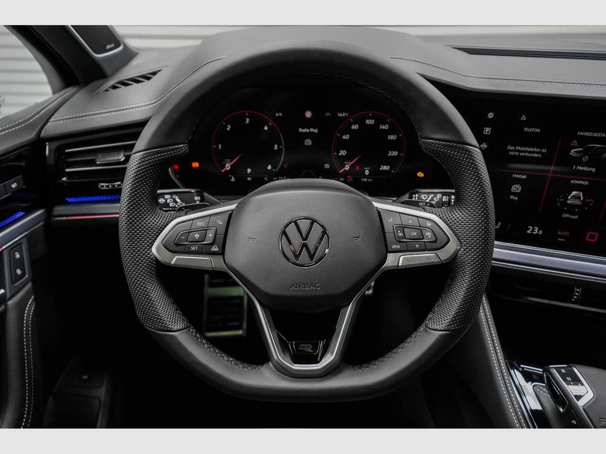 VW Touareg 3,0 V6 TDI (2026) - Photo 9