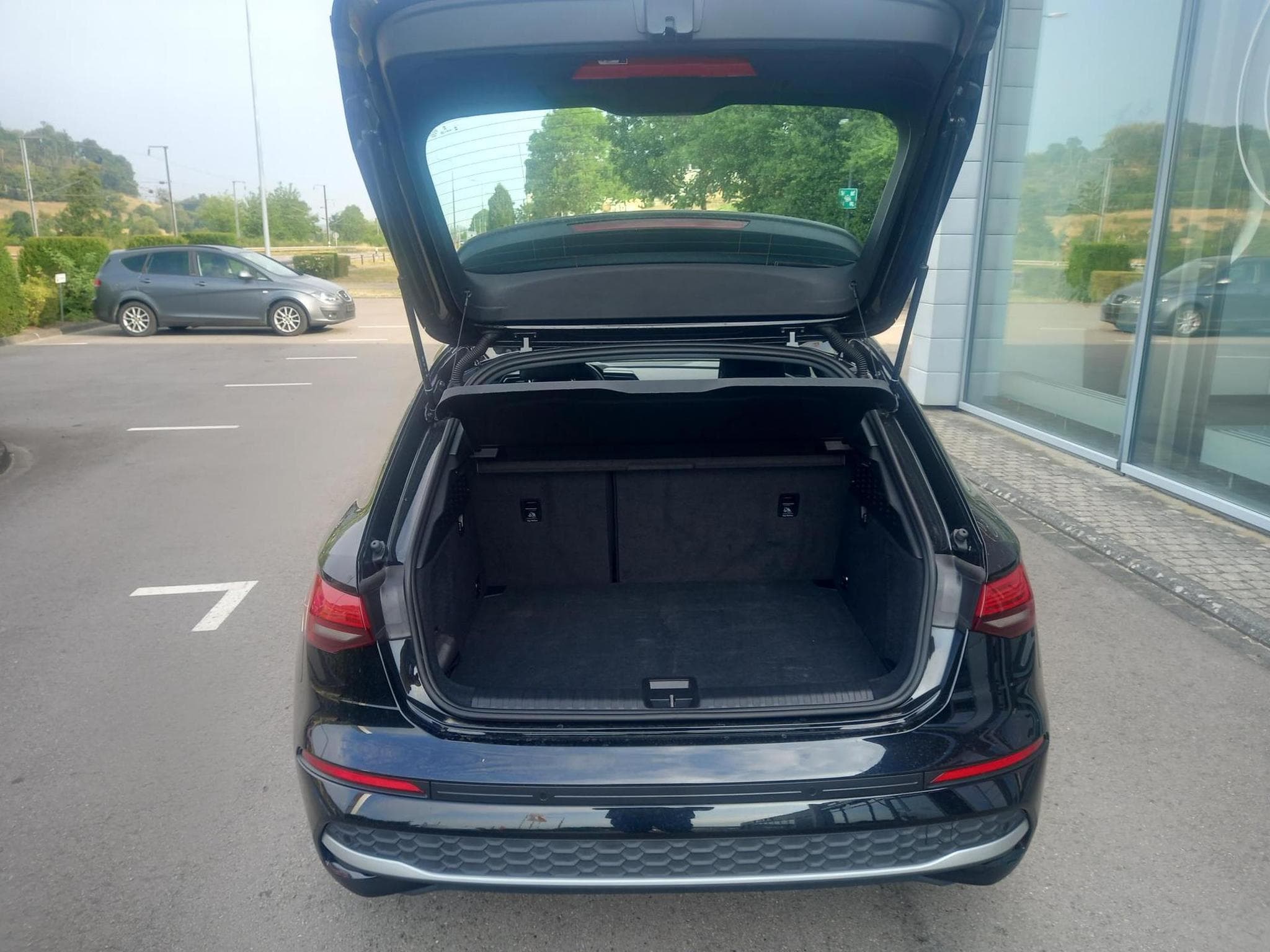 Audi A3 Sportback advanced 35 (2025) - Photo 7