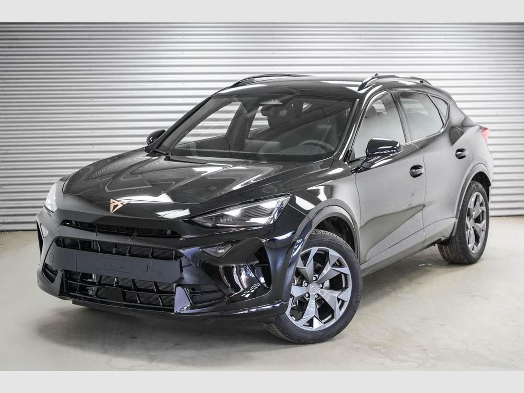 Cupra Formentor 1,5 eTSI DSG (2026) - Photo 1