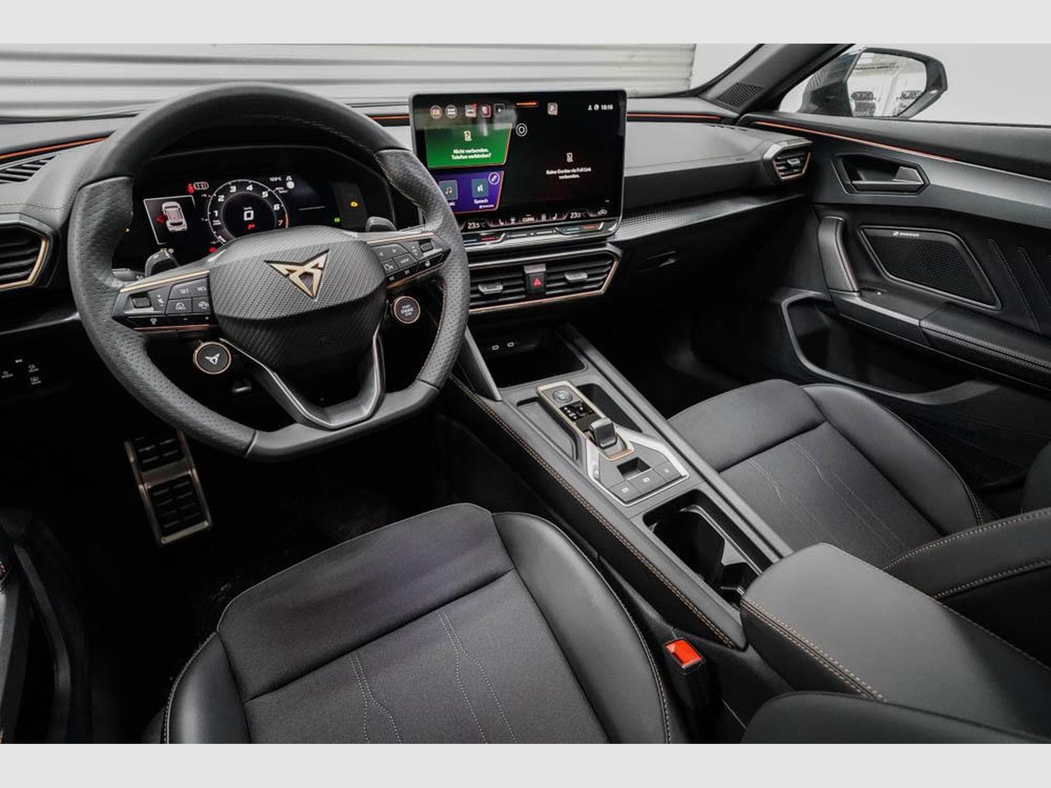 Cupra Formentor 1,5 eTSI DSG (2026) - Photo 7