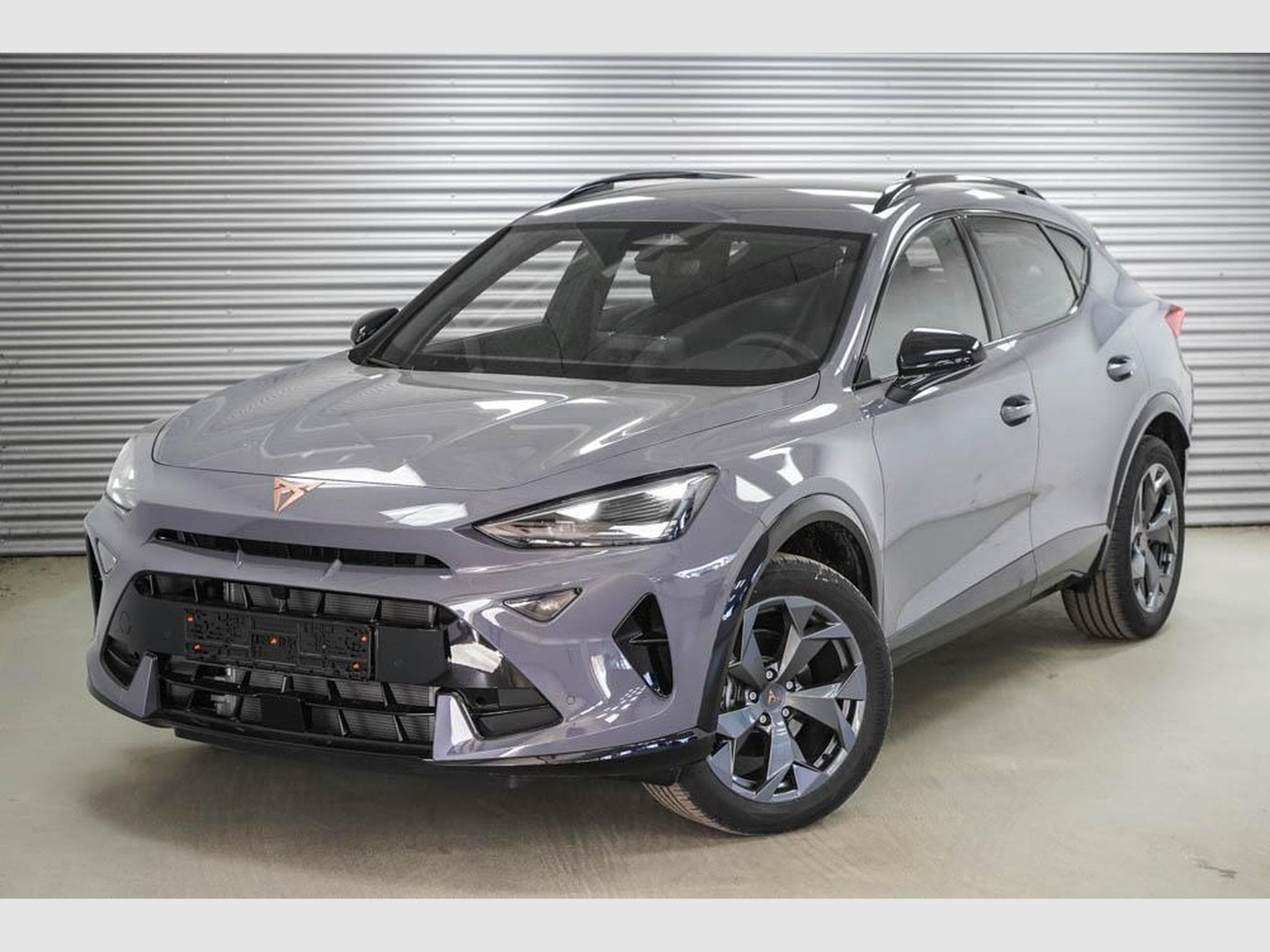 Cupra Formentor 1,5 eTSI DSG (2026) - Photo 1