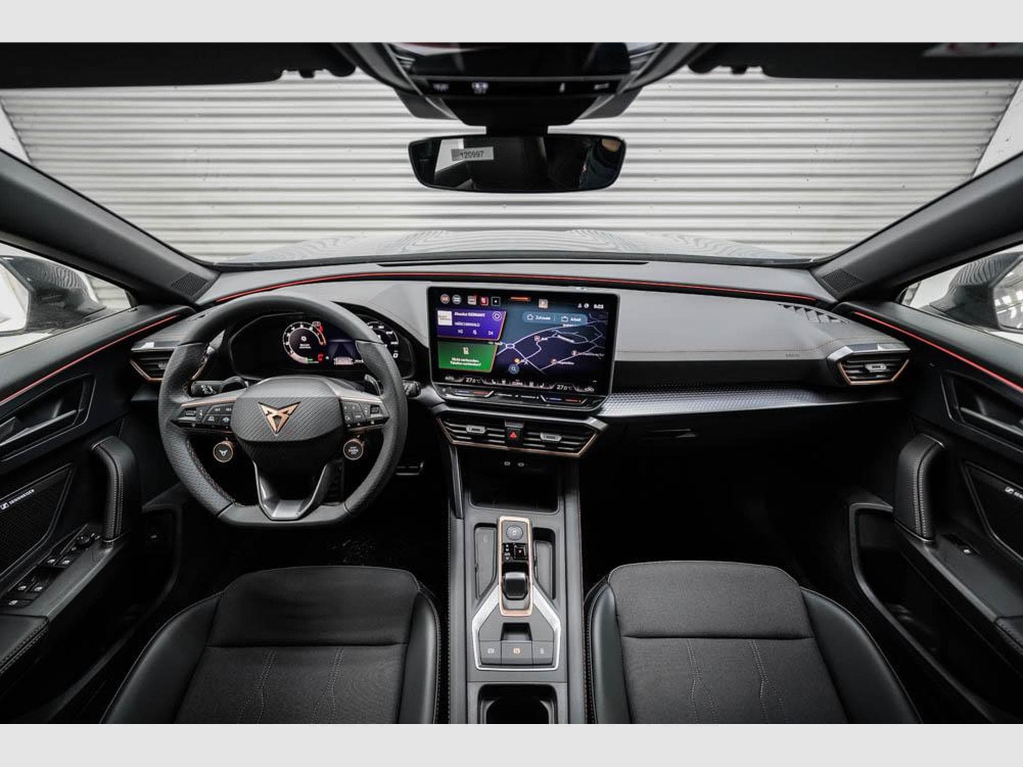Cupra Formentor 1,5 eTSI DSG (2026) - Photo 6