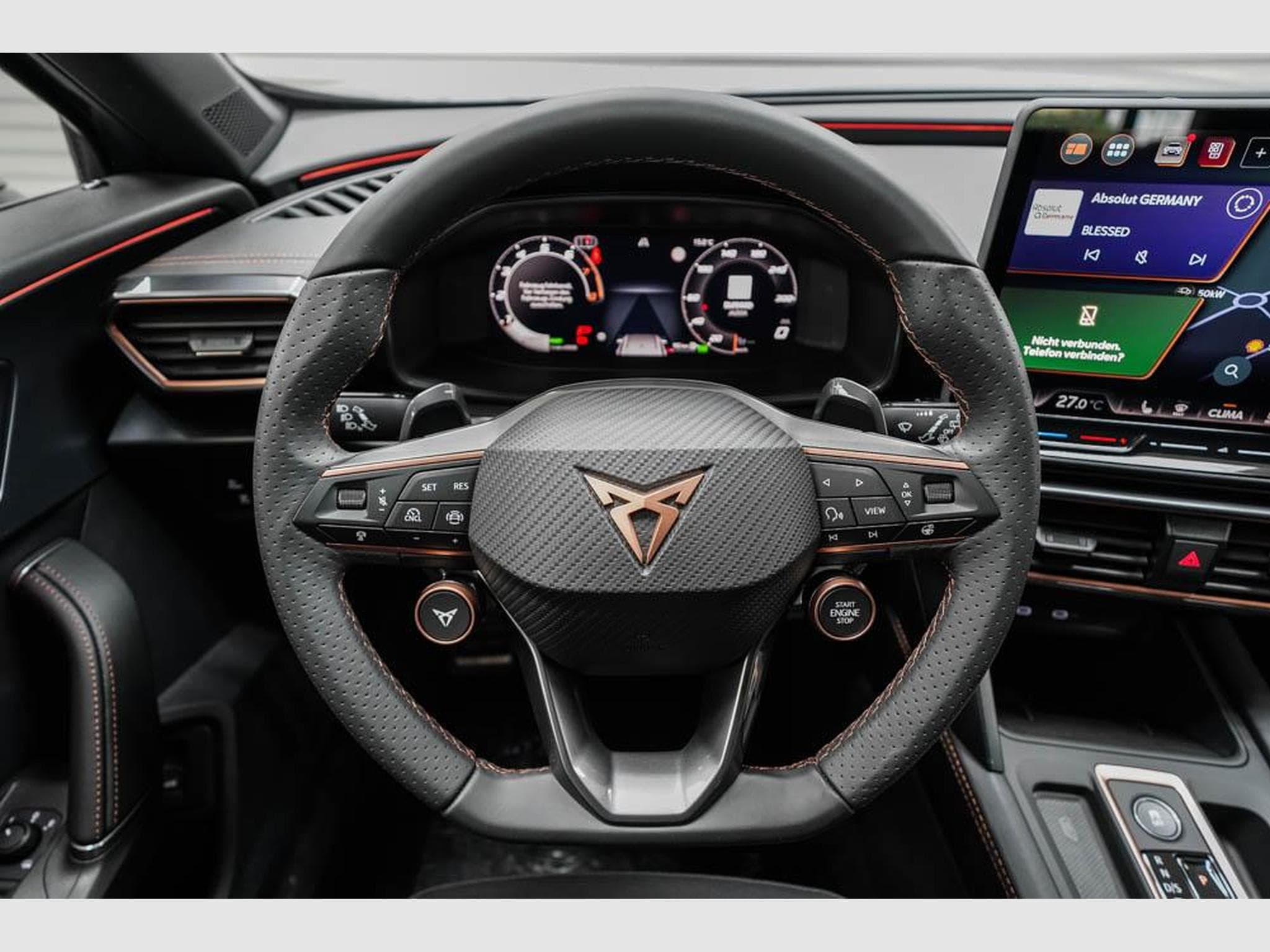 Cupra Formentor 1,5 eTSI DSG (2026) - Photo 9