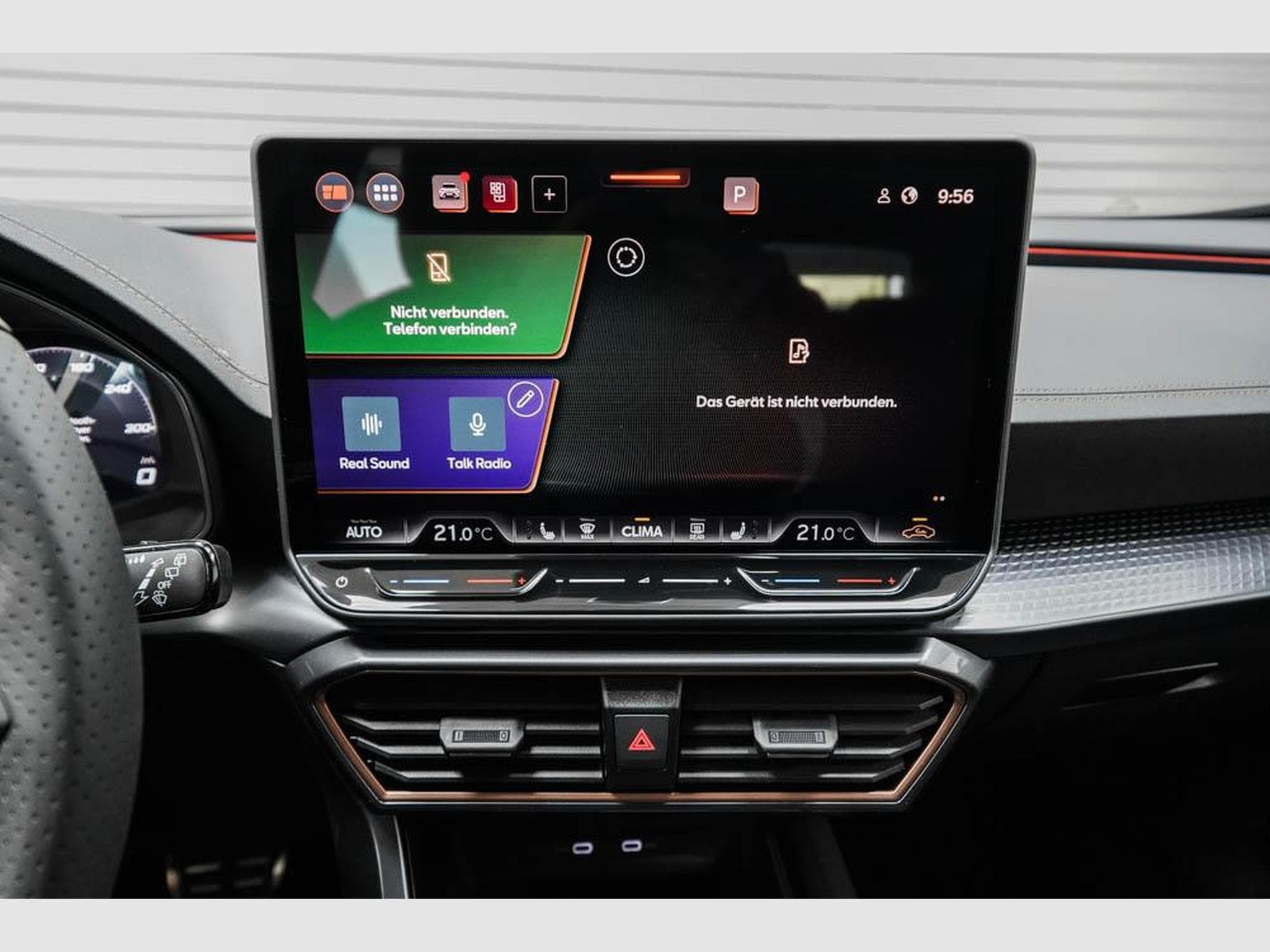 Cupra Formentor 1,5 eTSI DSG (2026) - Photo 13
