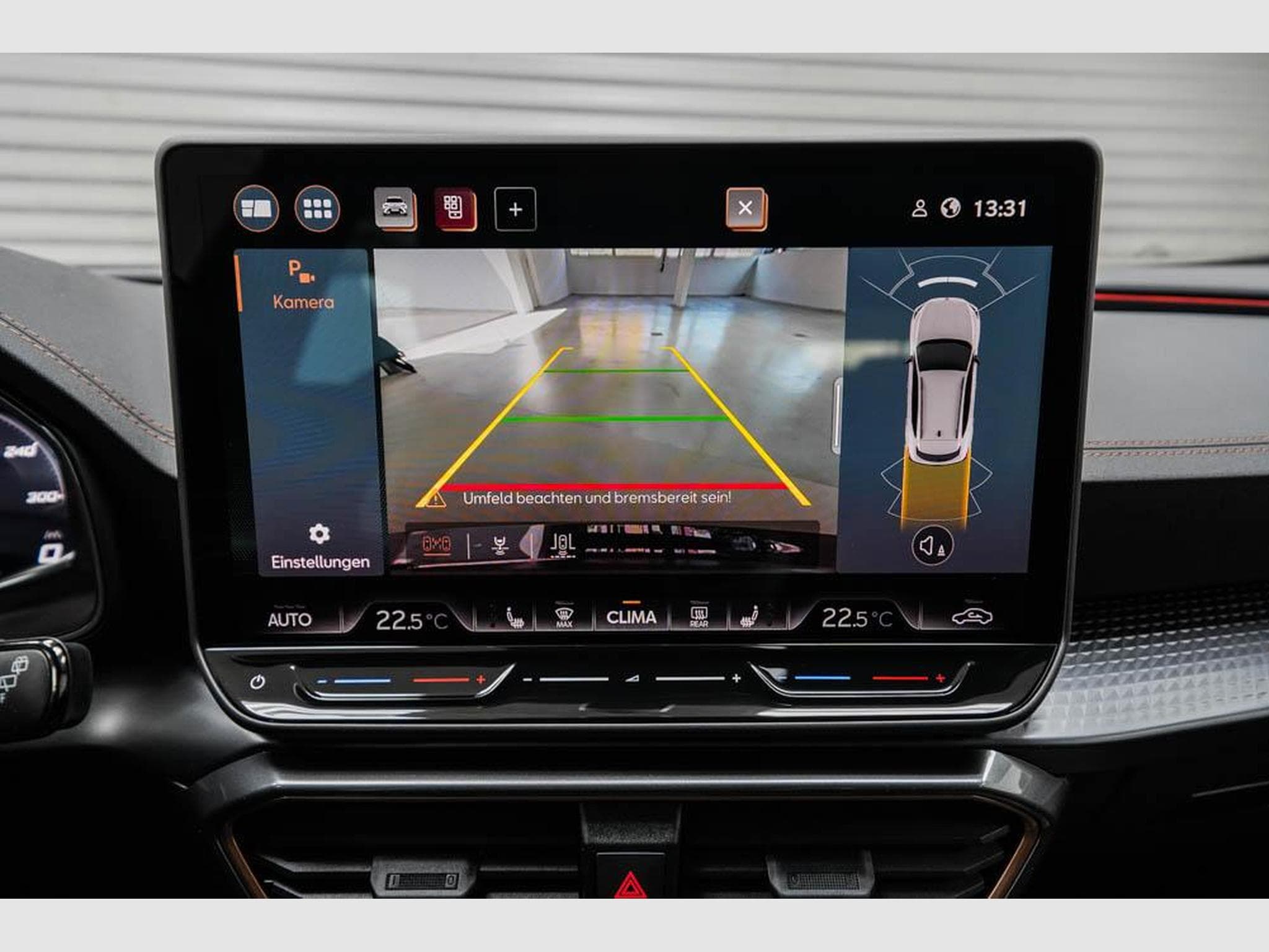 Cupra Formentor 1,5 eTSI DSG (2026) - Photo 14