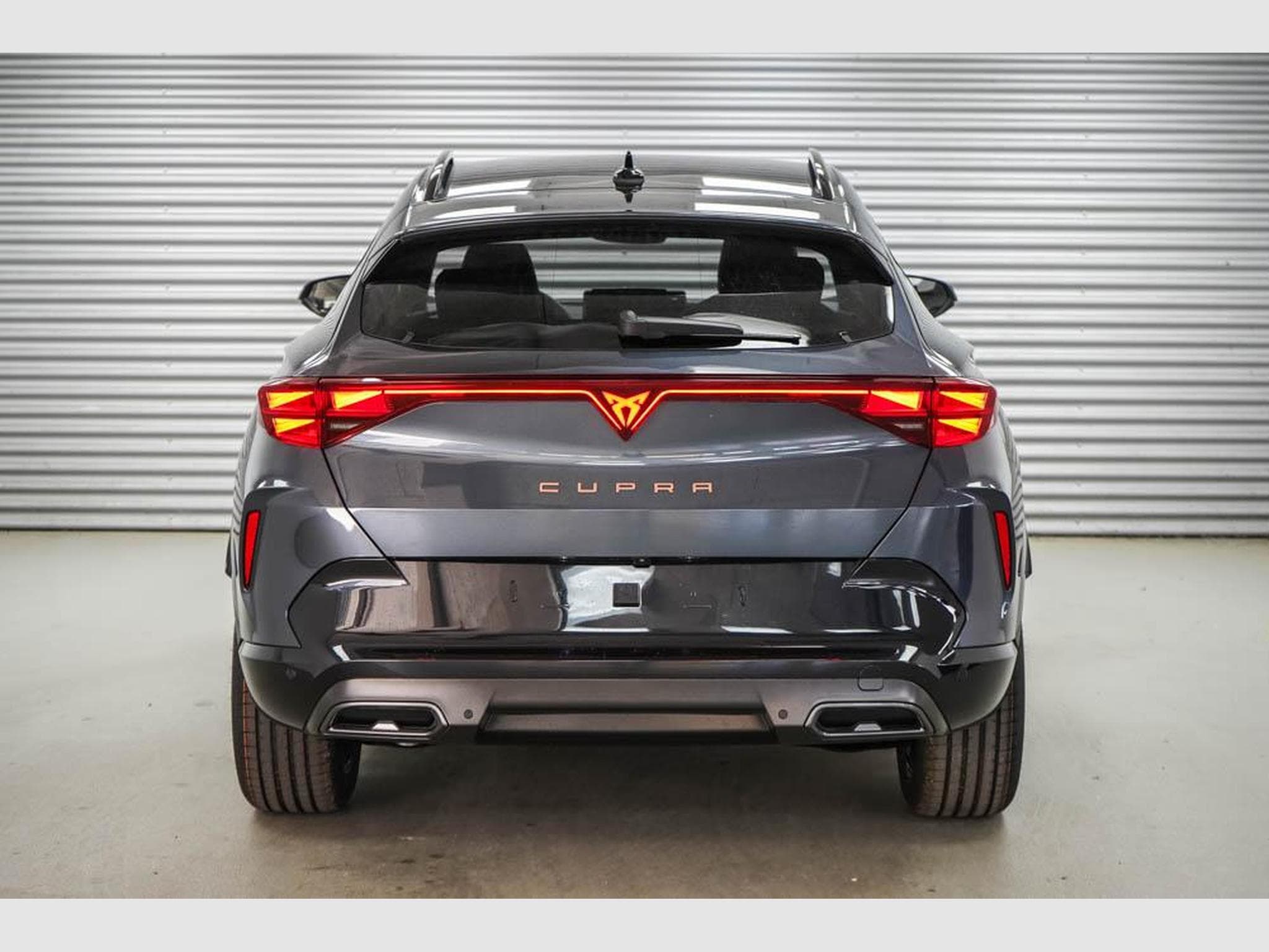 Cupra Formentor 1,5 eTSI DSG (2026) - Photo 4