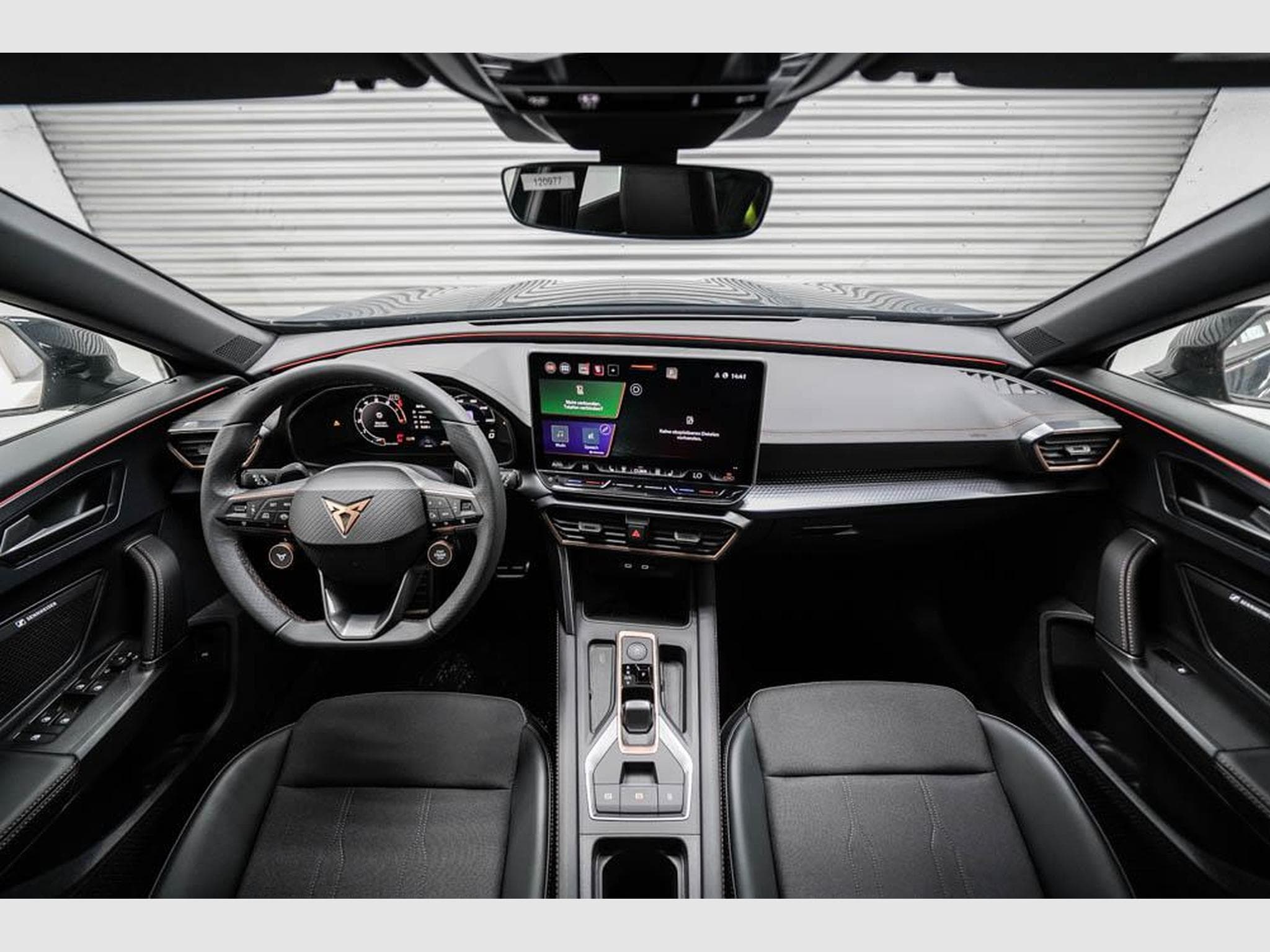 Cupra Formentor 1,5 eTSI DSG (2026) - Photo 6