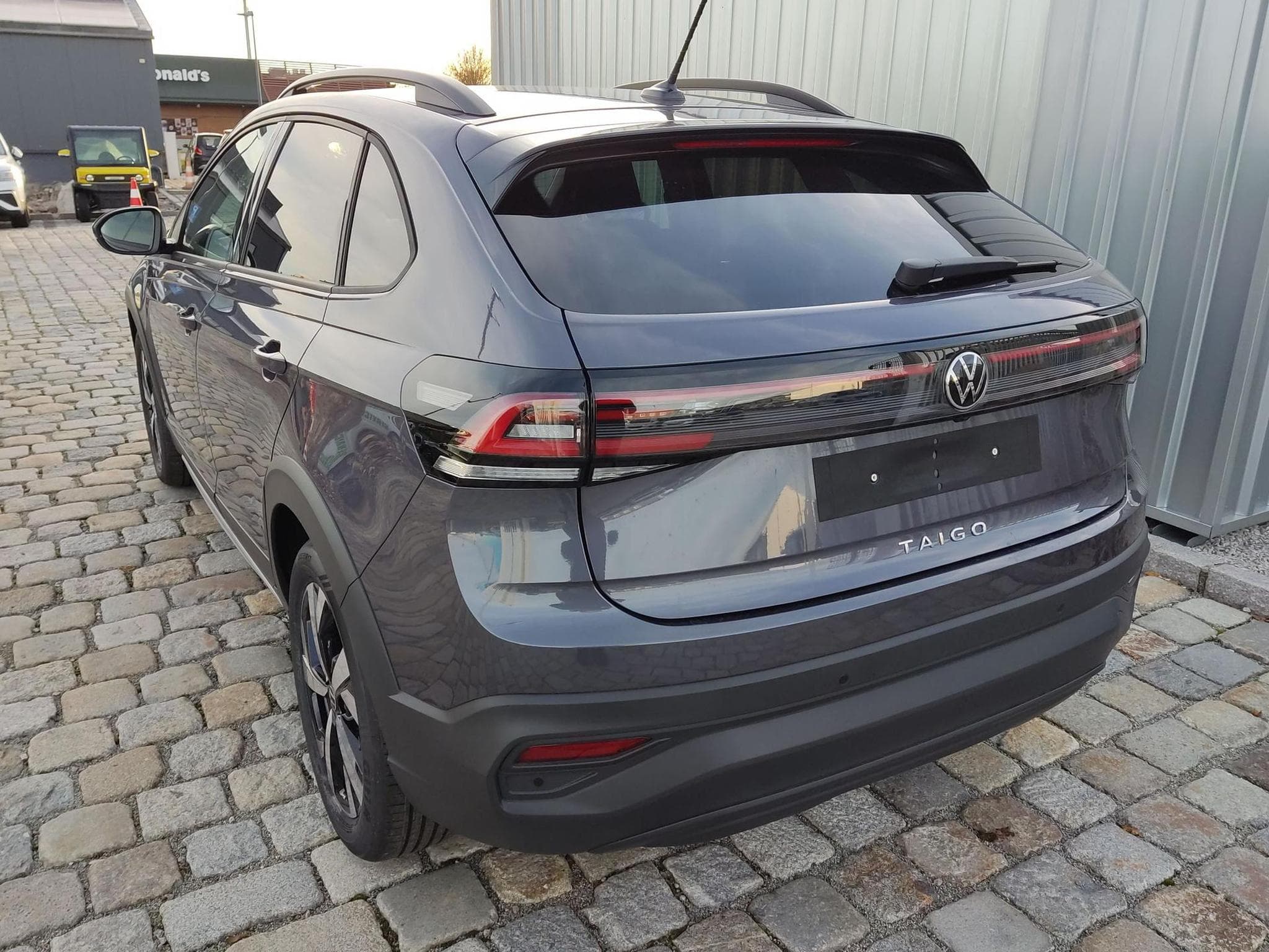 VW Taigo Limited 1.0 TSI (2026) - Photo 4