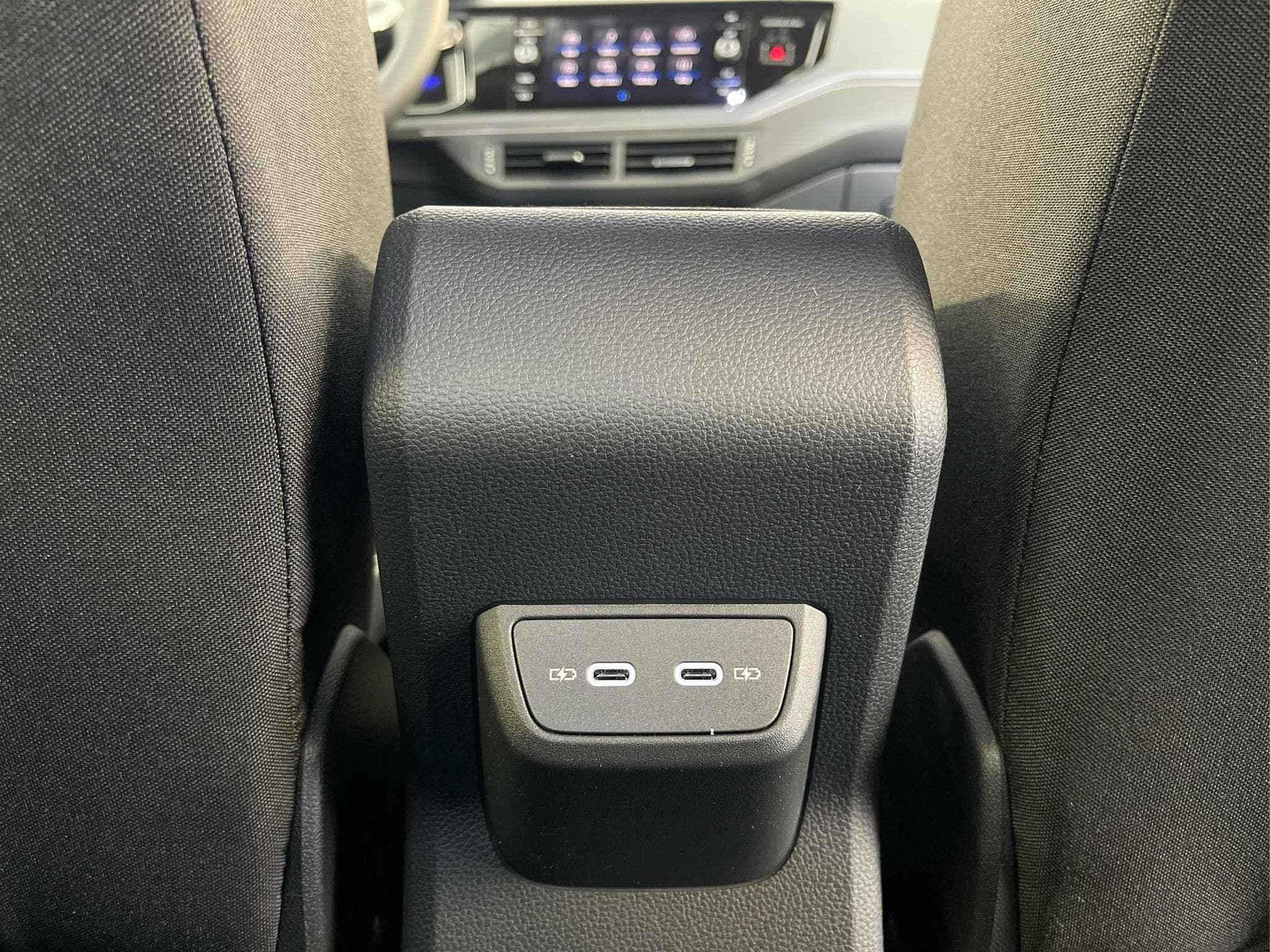 VW Taigo R-Line (2026) - Photo 16