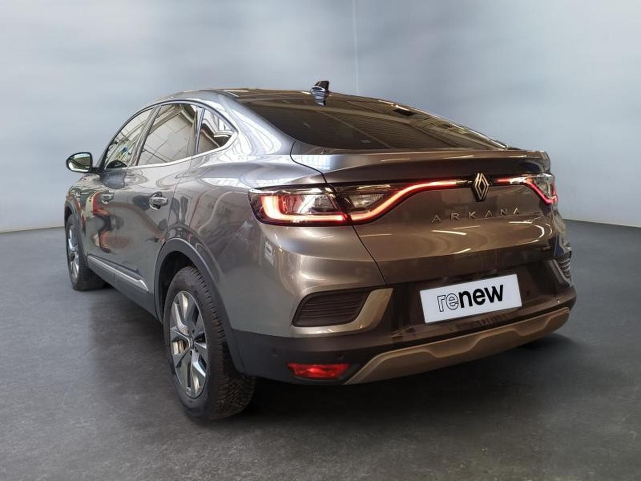Renault Arkana 1.6 Tce E-TECH Hybrid Techno EDC (2025) - Foto 6
