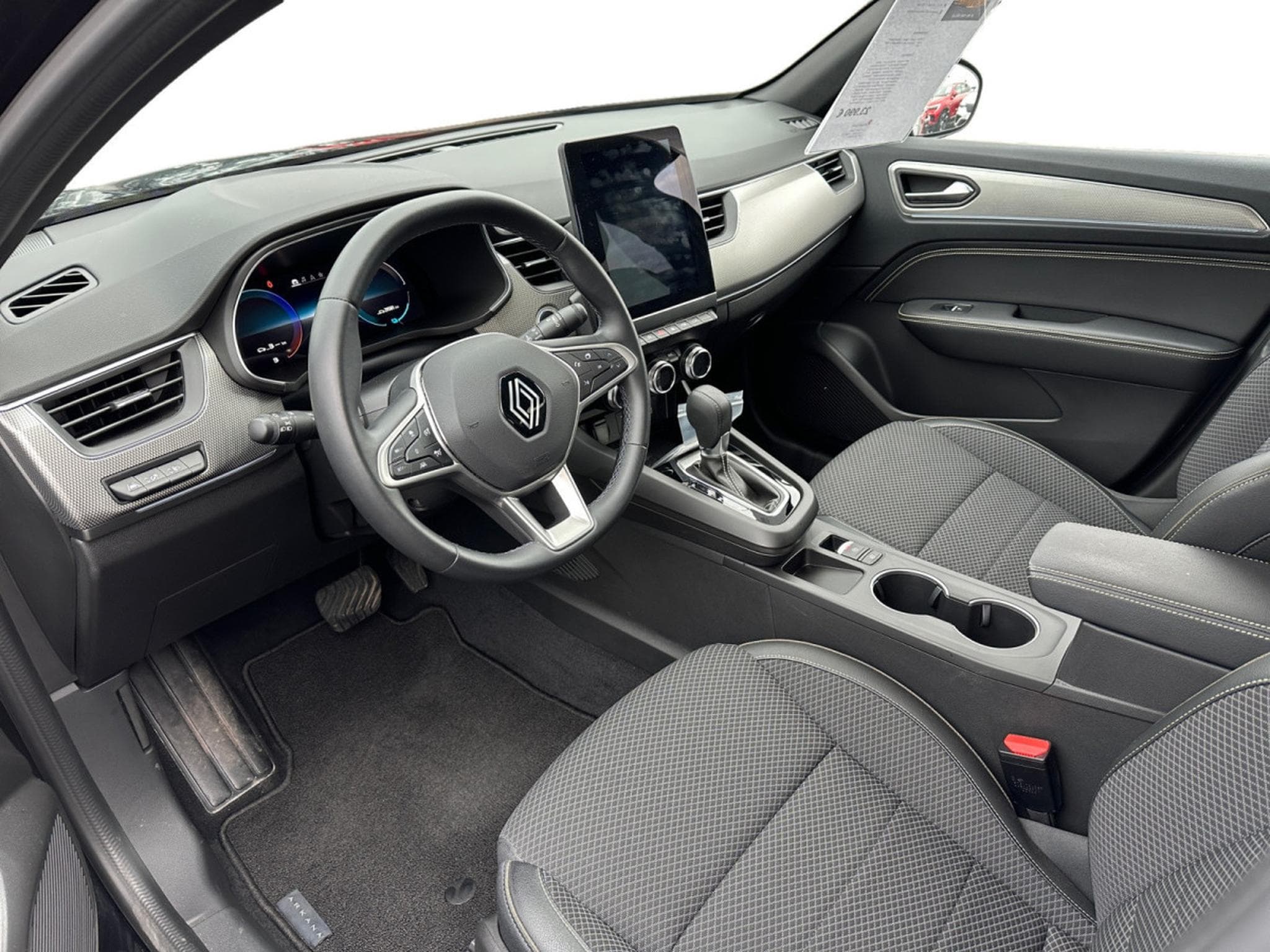 Renault Arkana 1.6 Tce E-TECH Hybrid Techno EDC (2025) - Photo 7