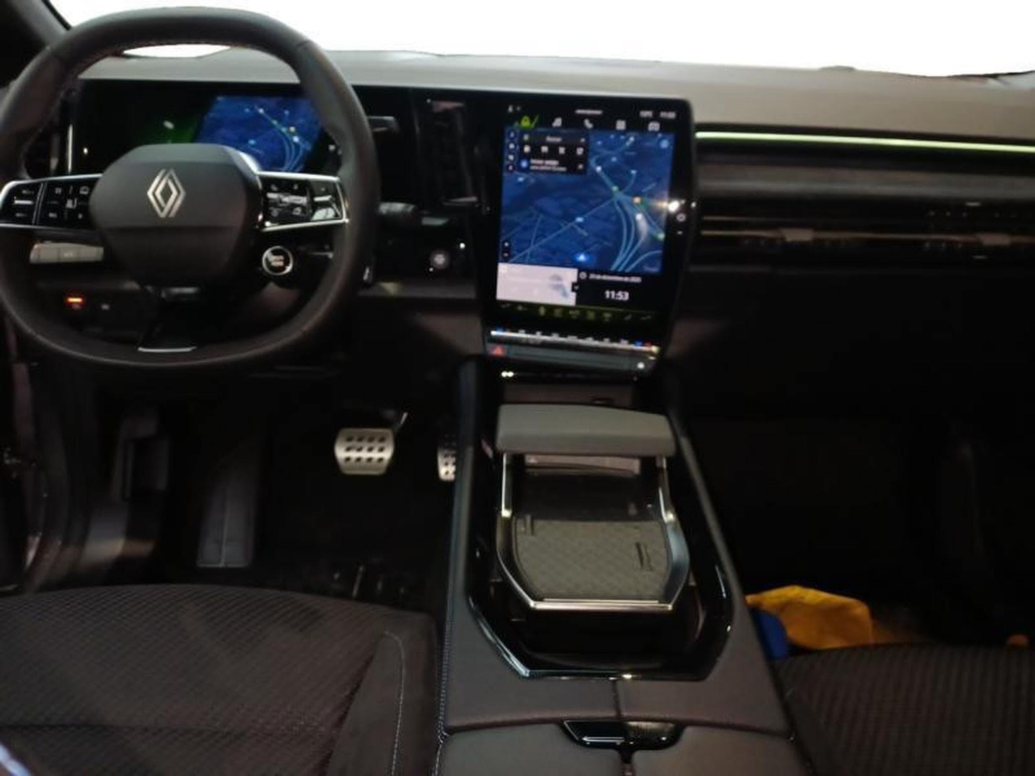 Renault Espace 1.2 E-Tech Esprit Alpine full hybrid 4Control 7pl (2025) - Photo 5