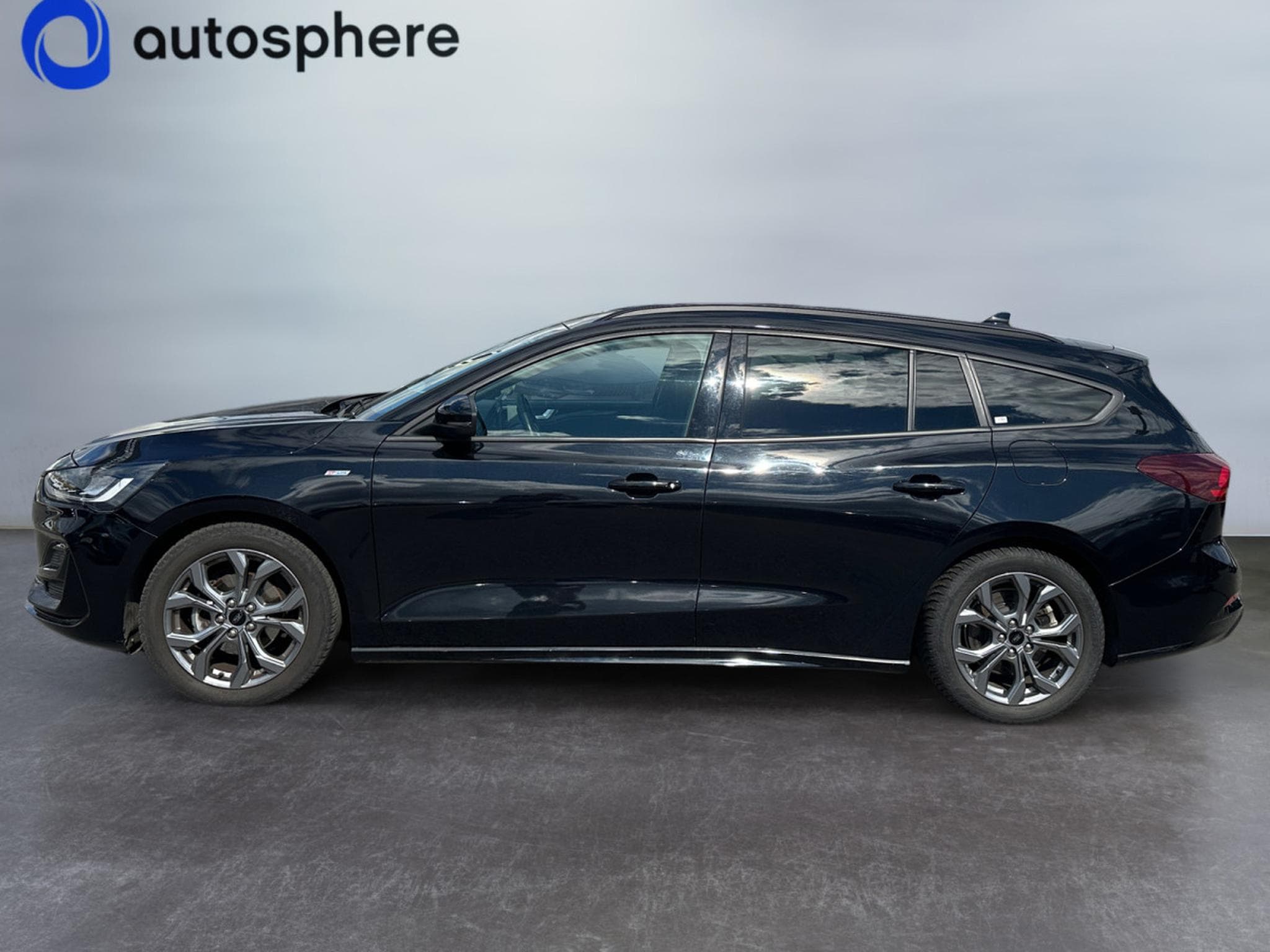 Ford Focus 1.0i ST- LINE Ecoboost (2024) - Photo 3