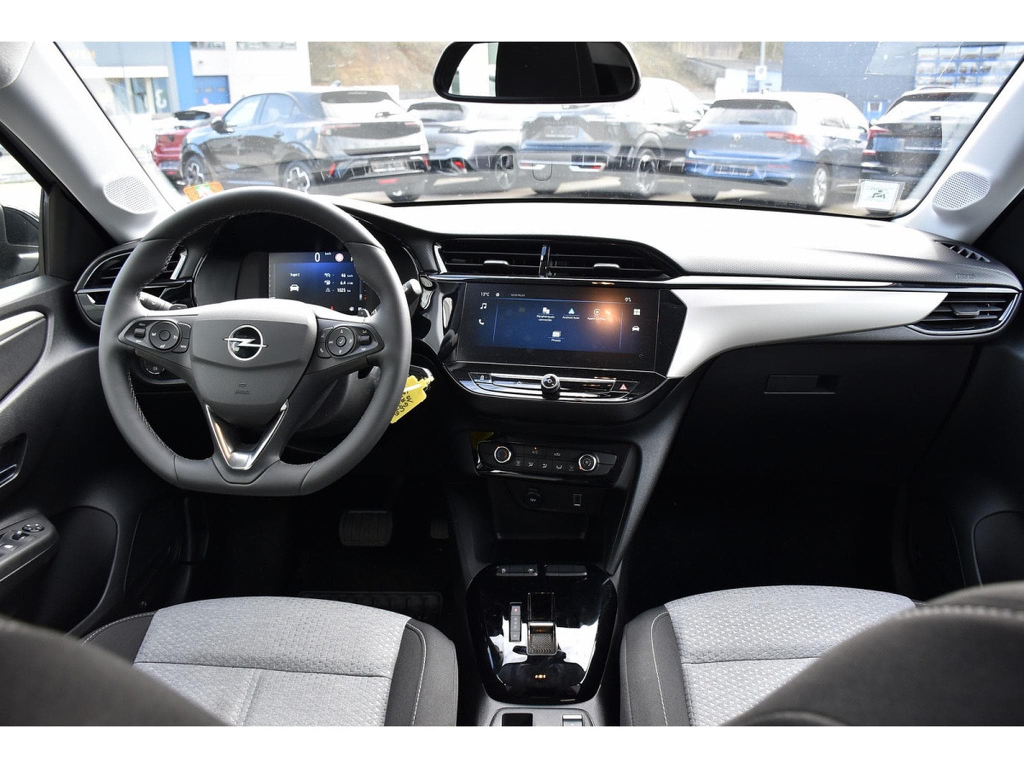 Opel Corsa 1.2 Turbo Edition AT8 REGUL LANE SIDE CAM 1° MAIN (2025) - Foto 8