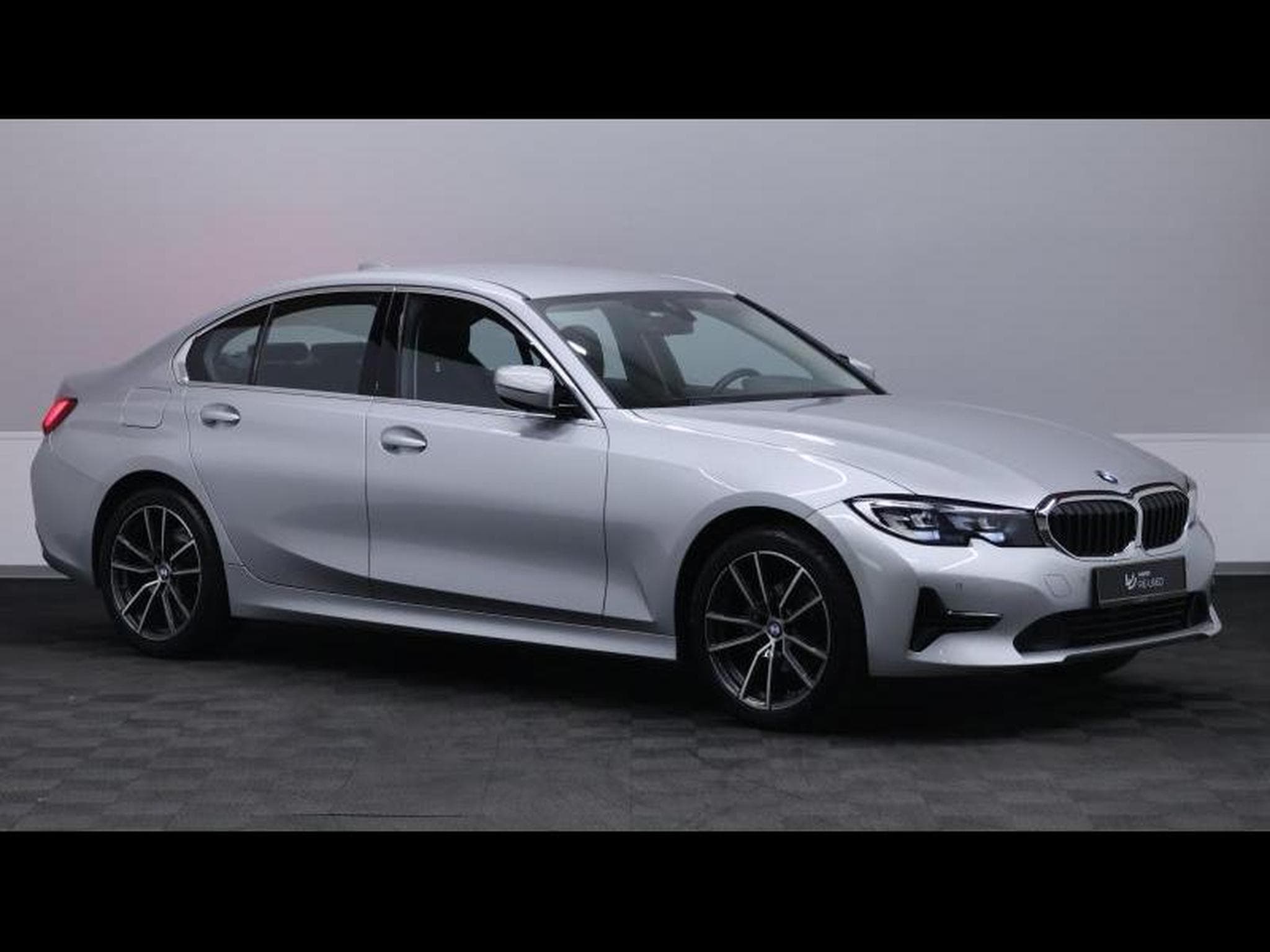 BMW 318 i limousine Advantage Steptronic (2021) - Foto 3