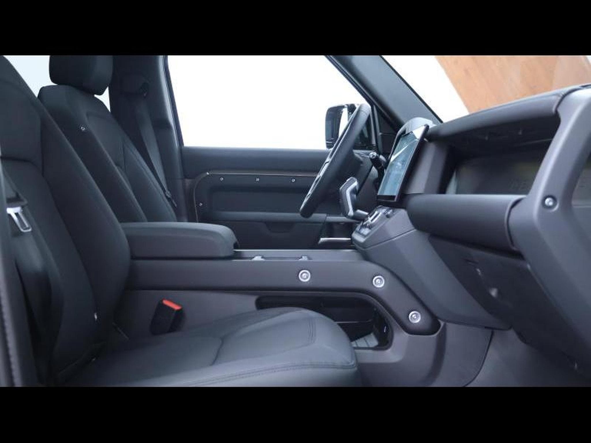 Land-Rover Defender 110 D250 X-Dynamic SE AWD Auto (2026) - Foto 11