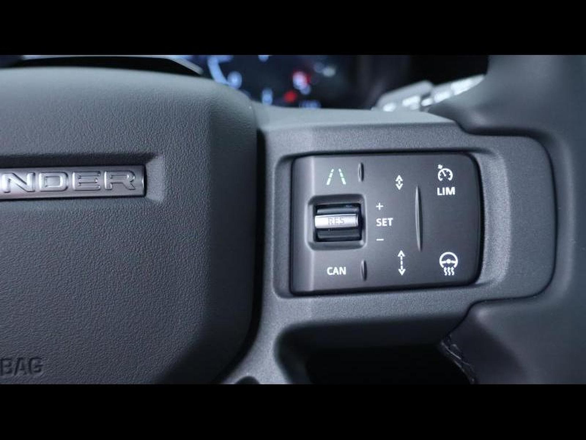 Land-Rover Defender 110 D250 X-Dynamic SE AWD Auto (2026) - Foto 18
