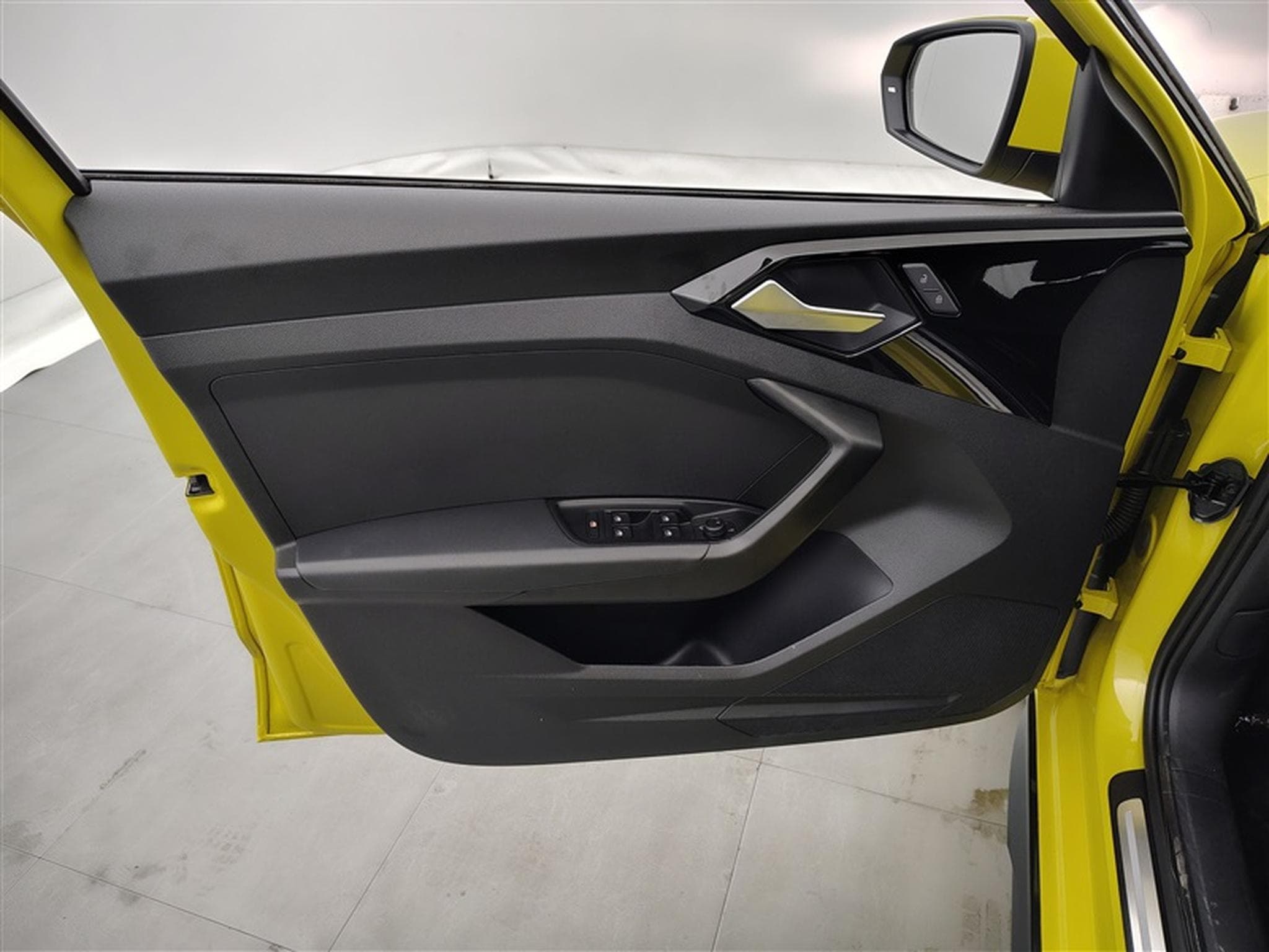 Audi A1 Citycarver 25 TFSI Advanced NAVI/JA/PDC (2023) - Photo 17