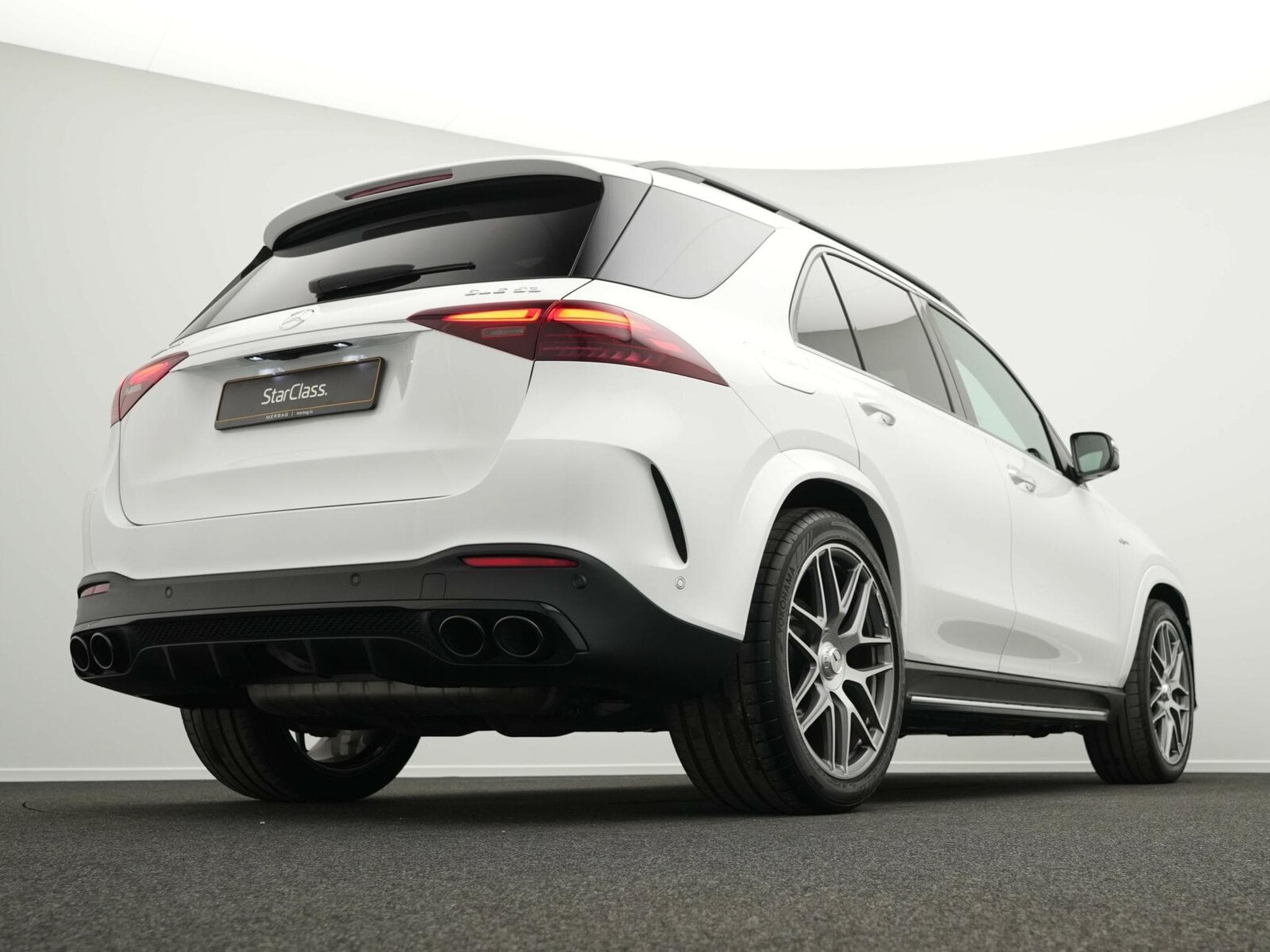 Mercedes GLE 53 AMG 4MATIC+ Multi+Pano+AHK+Burm+22" (2024) - Photo 9