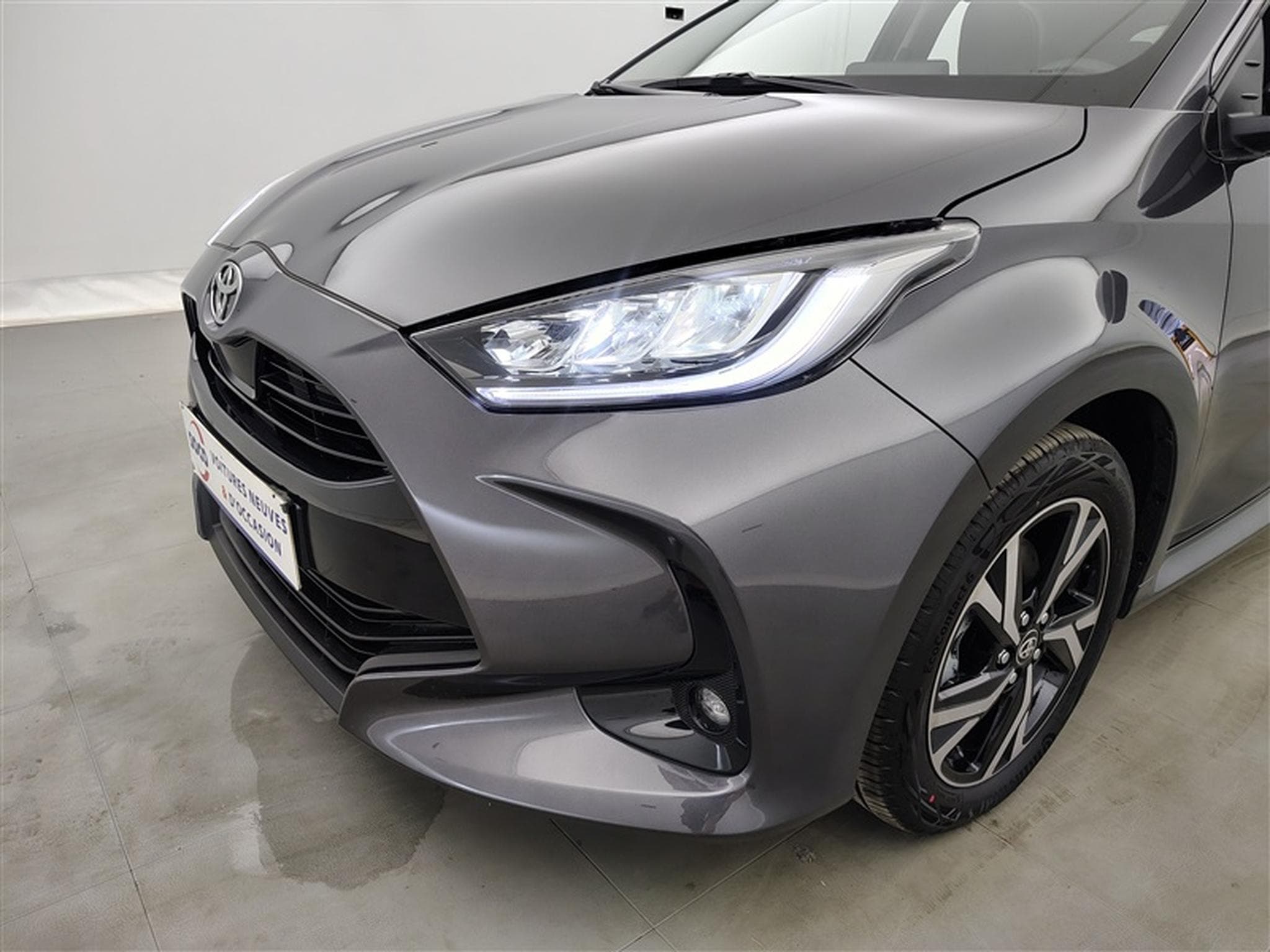 Toyota Yaris 1.5i VVT-i Hybrid E-CVT Design CARPLAY / LED / CAMERA / JA16 (2026) - Photo 15