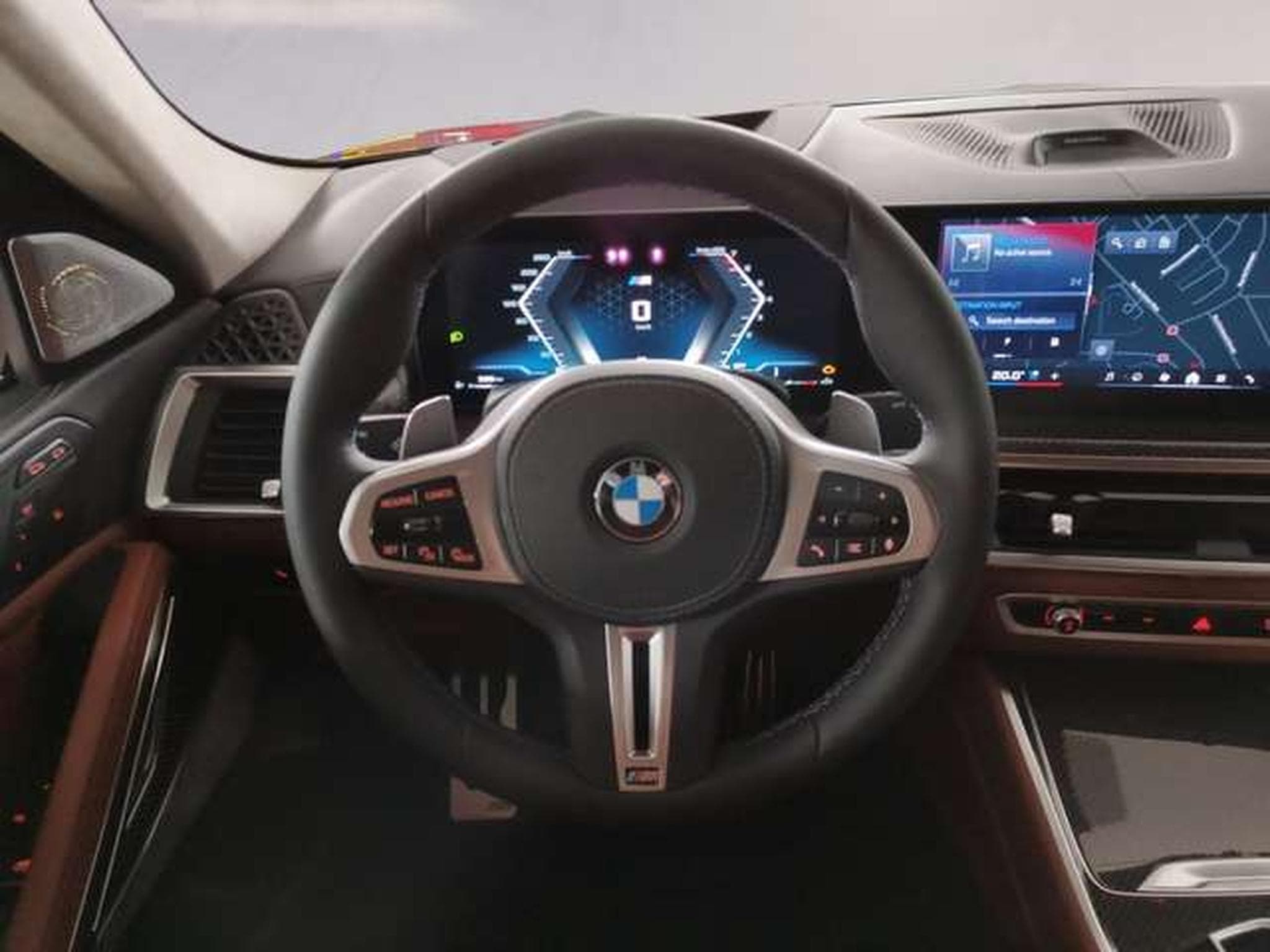 BMW X6 M60i xDrive B&W Surround DAB LED (2026) - Foto 10