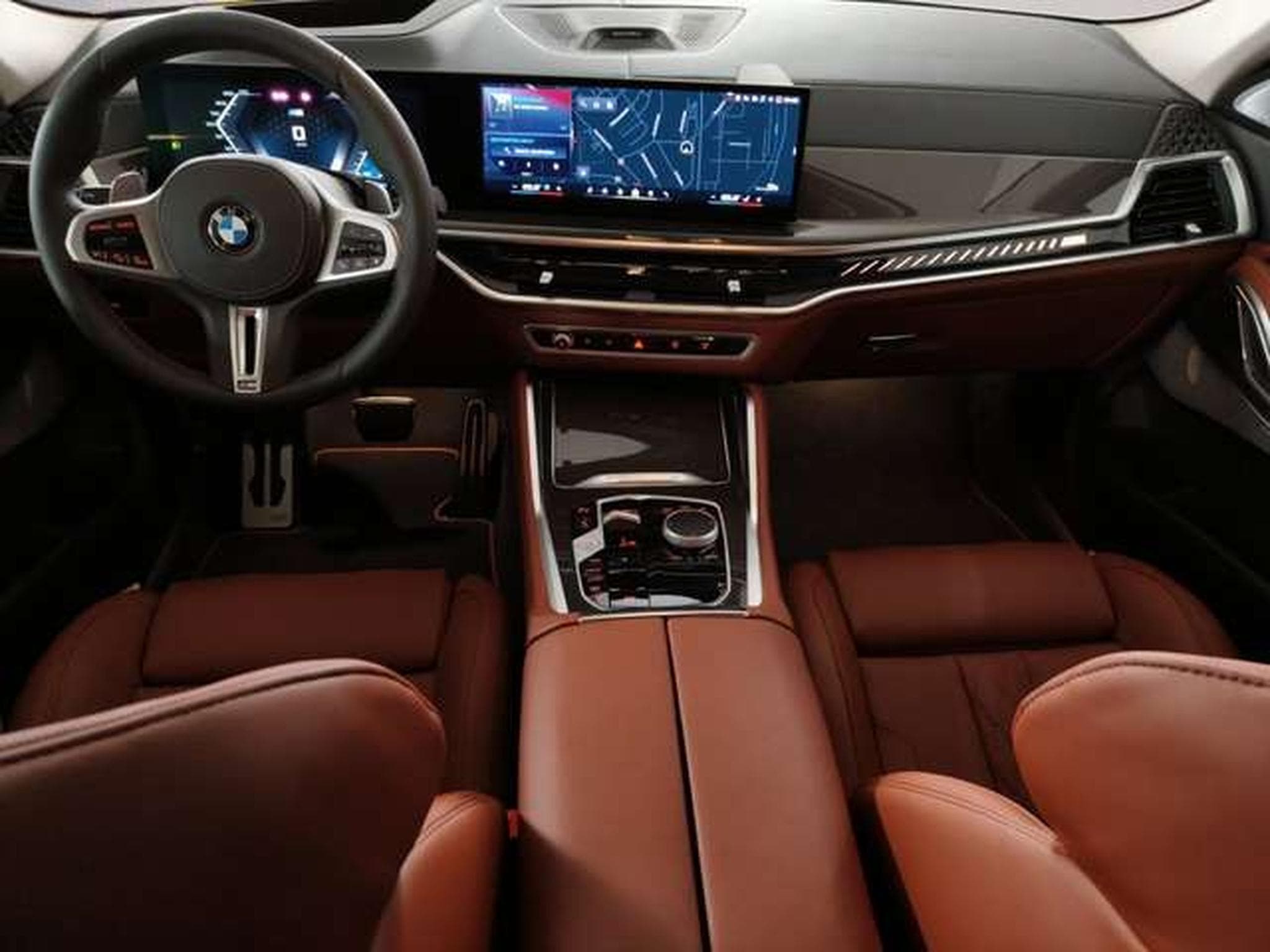BMW X6 M60i xDrive B&W Surround DAB LED (2026) - Foto 5