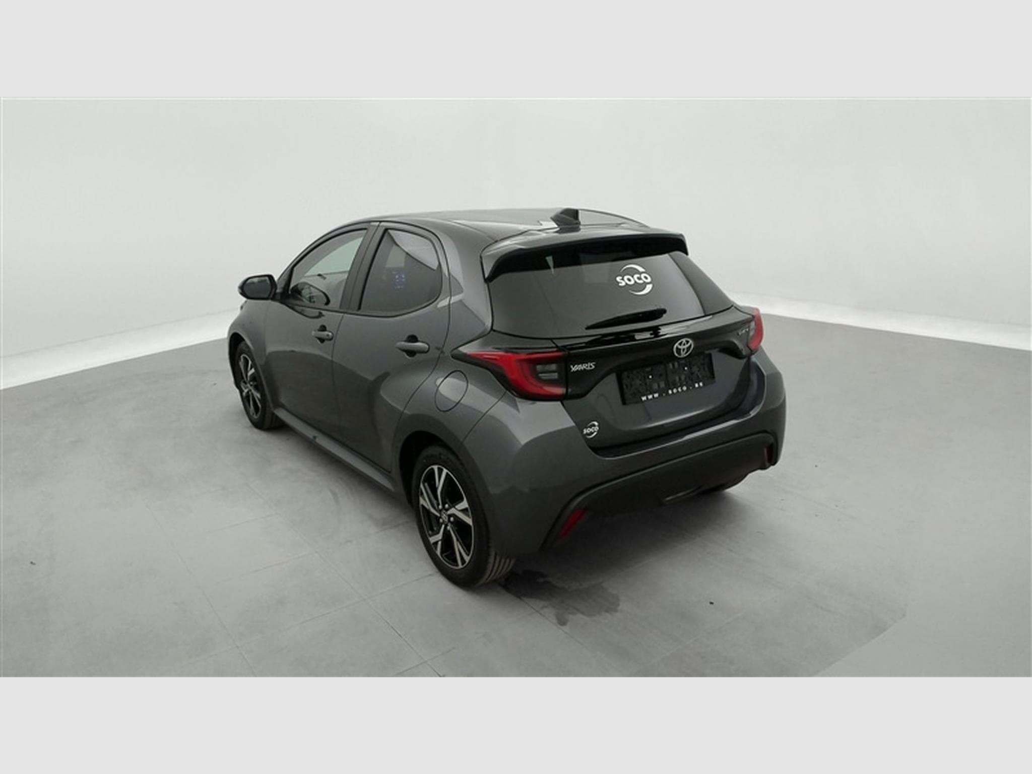 Toyota Yaris 1.5i VVT-i Hybrid E-CVT Design CARPLAY / LED / CAMERA / JA16 (2026) - Photo 2
