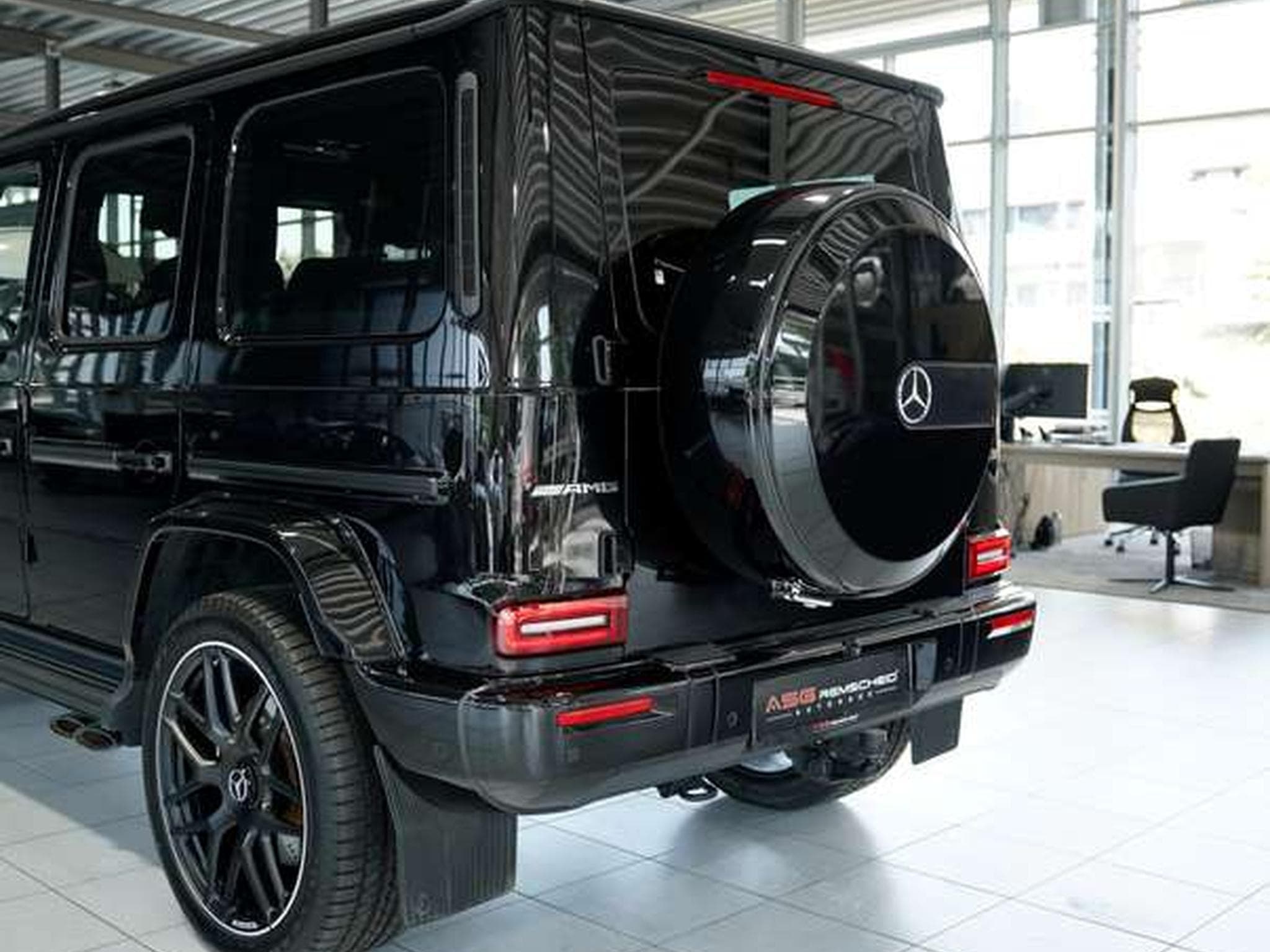 Mercedes G 63 AMG 1.HD *21 *MwSt *AHK *Night *Burmester (2025) - Photo 16