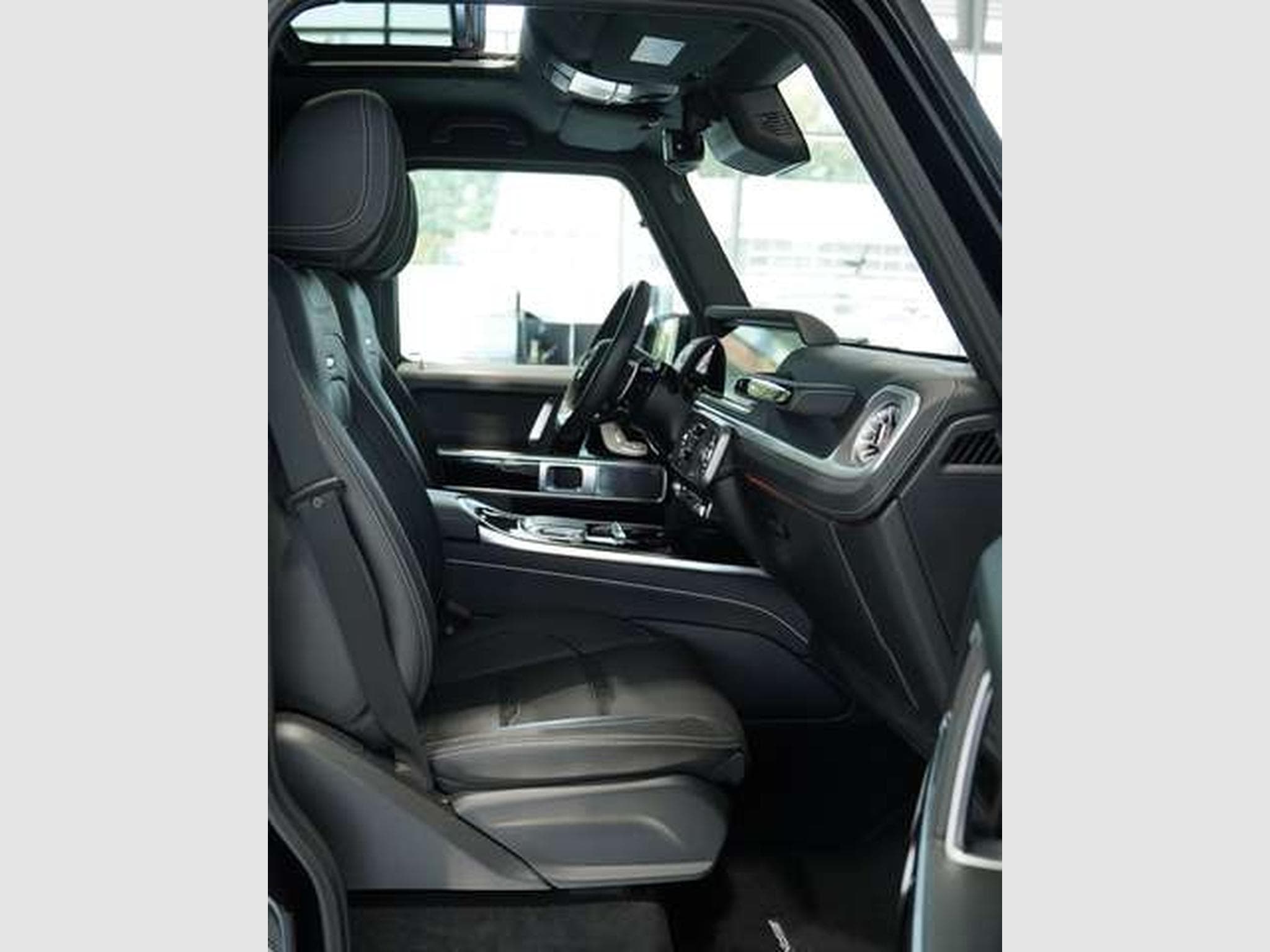Mercedes G 63 AMG 1.HD *21 *MwSt *AHK *Night *Burmester (2025) - Photo 18
