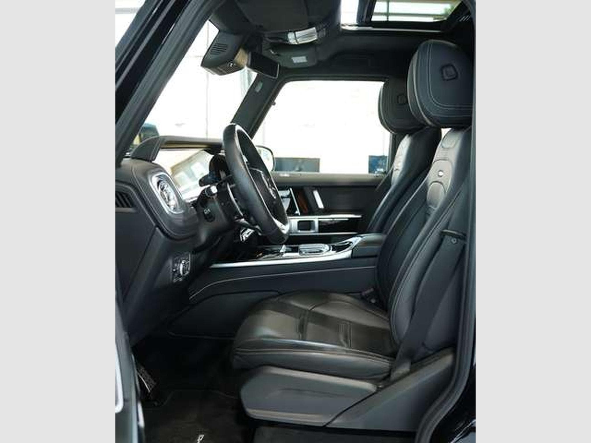 Mercedes G 63 AMG 1.HD *21 *MwSt *AHK *Night *Burmester (2025) - Photo 28