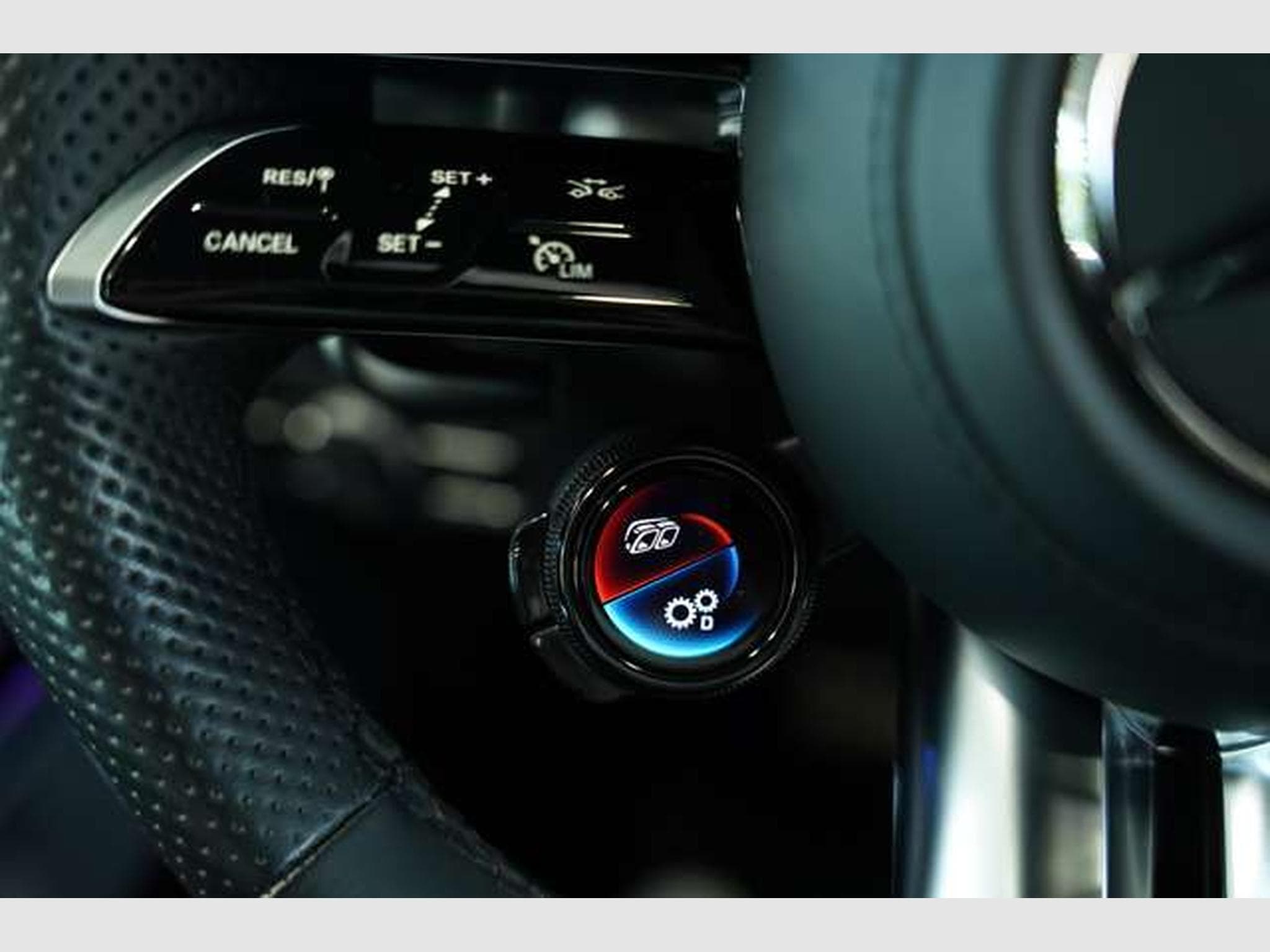 Mercedes G 63 AMG 1.HD *21 *MwSt *AHK *Night *Burmester (2025) - Photo 42