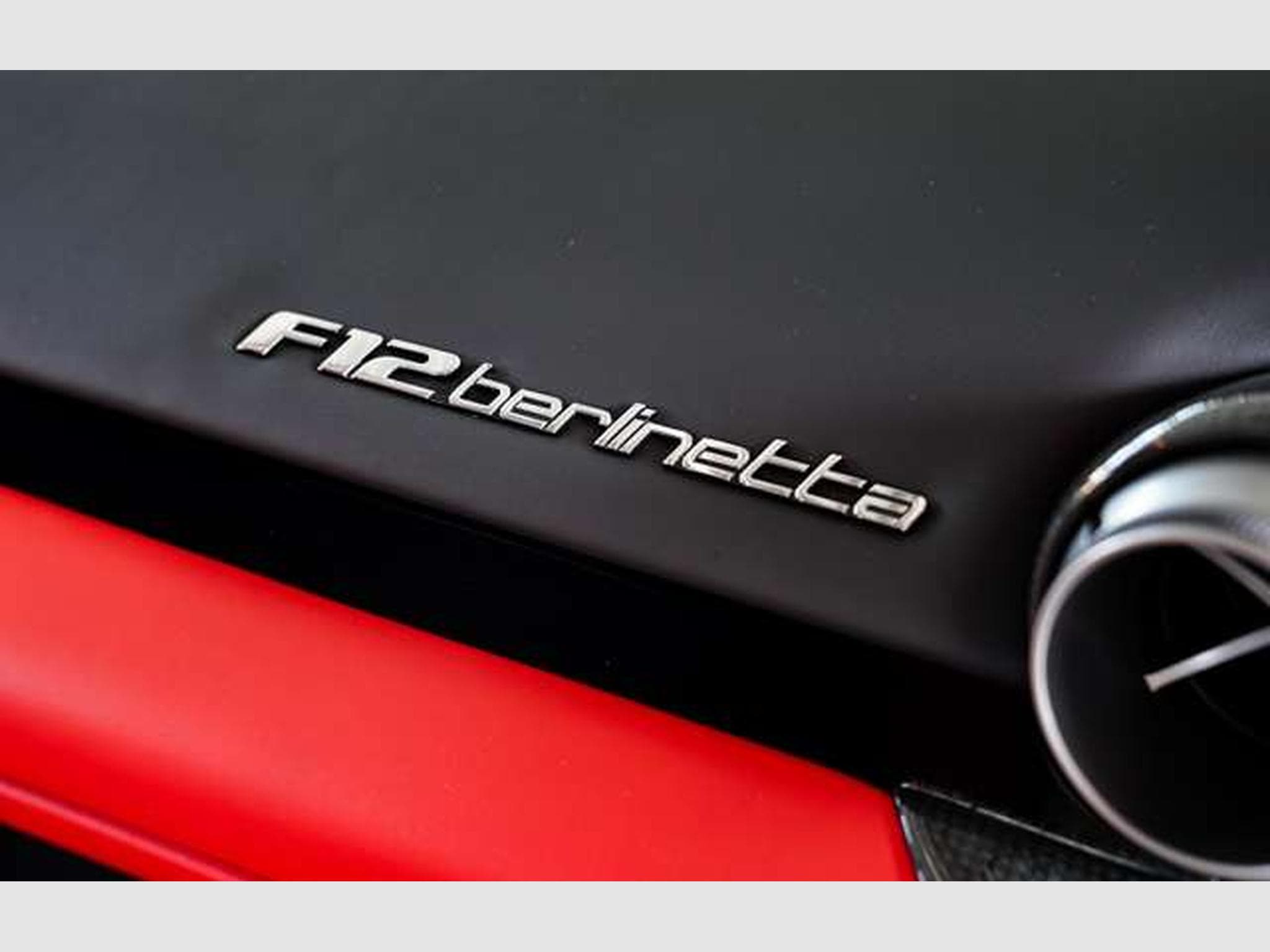Ferrari F12 Berlinetta Berlinetta *Einzelstück *Carbon *Lift *22 * (2015) - Photo 32