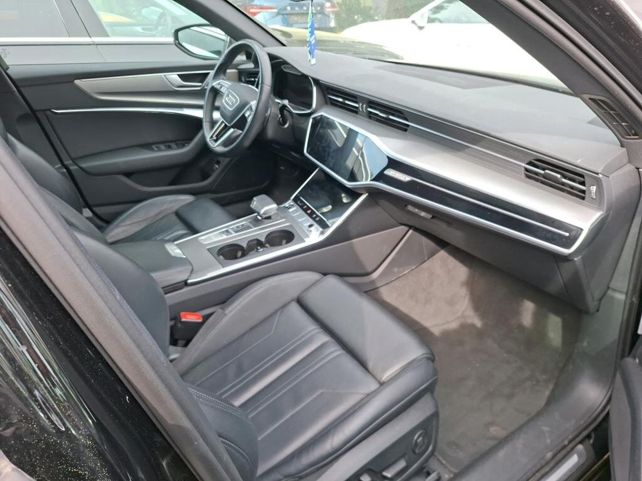 Audi A6 Avant Sport QUATTRO 45 TFSI - 265cv  CAMERA/CUIR/ACC (2023) - Photo 6