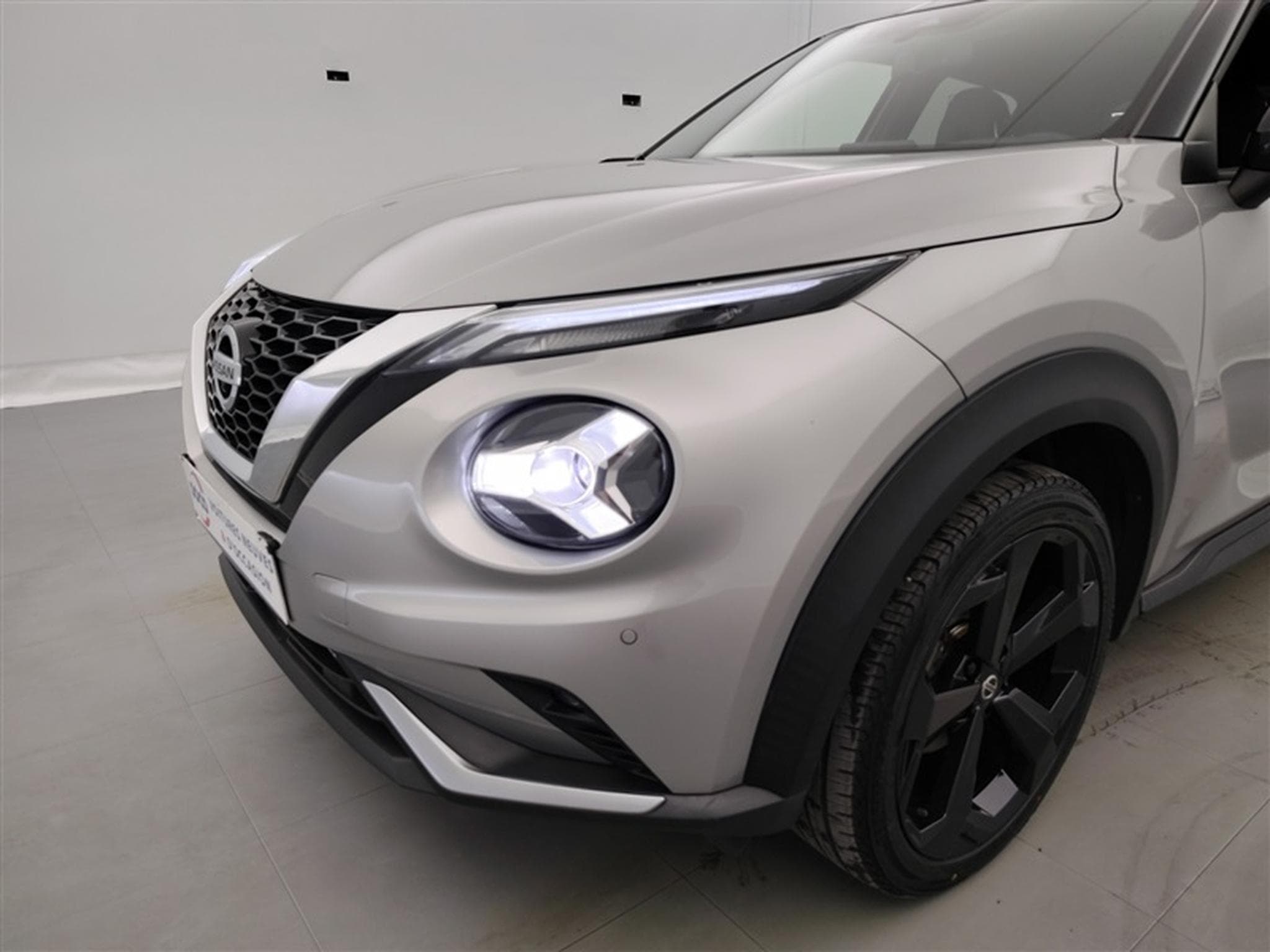 Nissan Juke 1.0 DIG-T 117cv Tekna NAVI / FULL LED / BOSE / CAMERA 360 (2020) - Photo 16