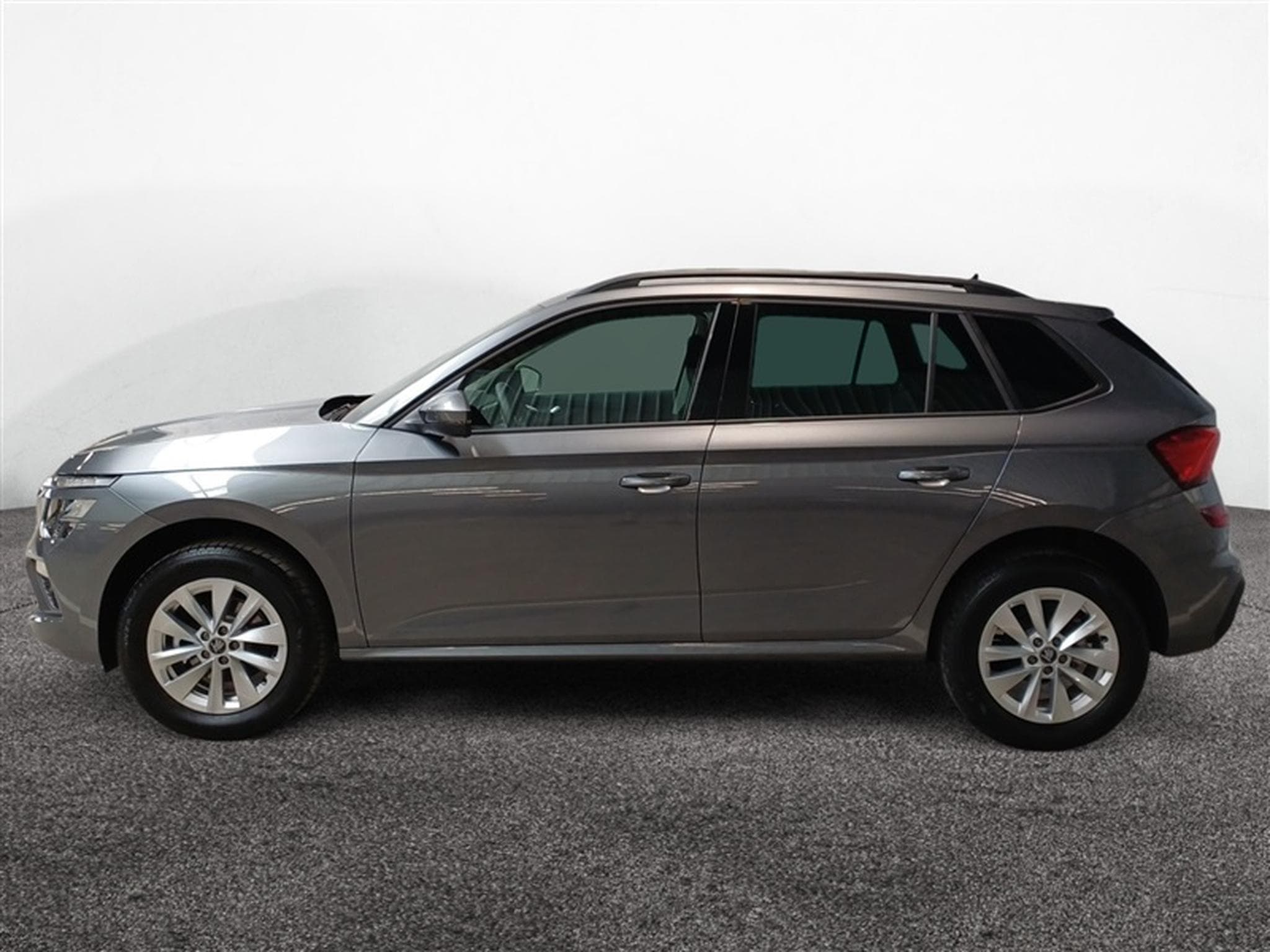 Skoda Kamiq 1.0 TSI 115cv DSG Selection CARPLAY / FULL LED / CAMERA (2026) - Photo 3