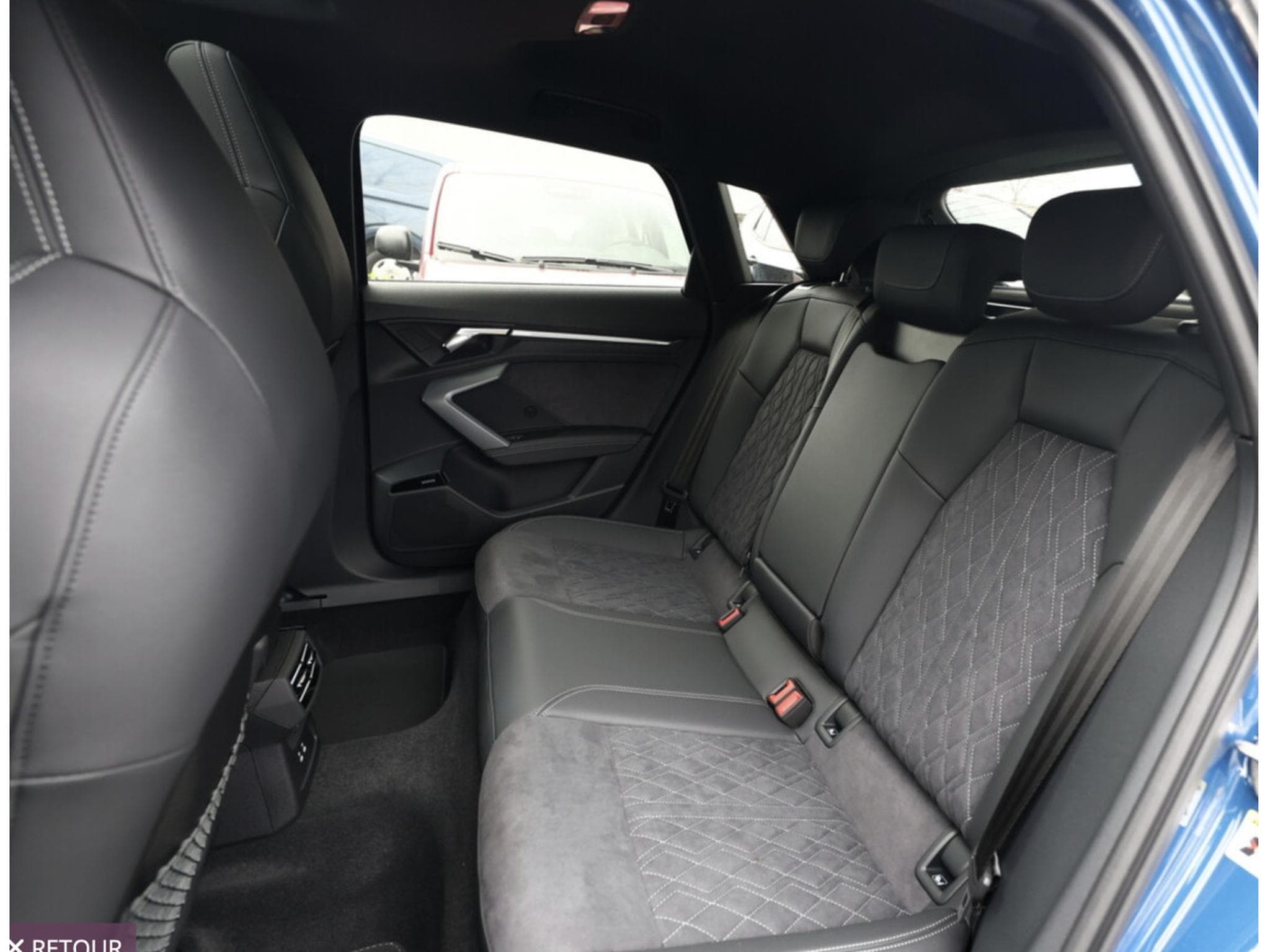 Audi S3 Aidi S3 Sportback 333CV Automatique Quattro (2026) - Foto 9