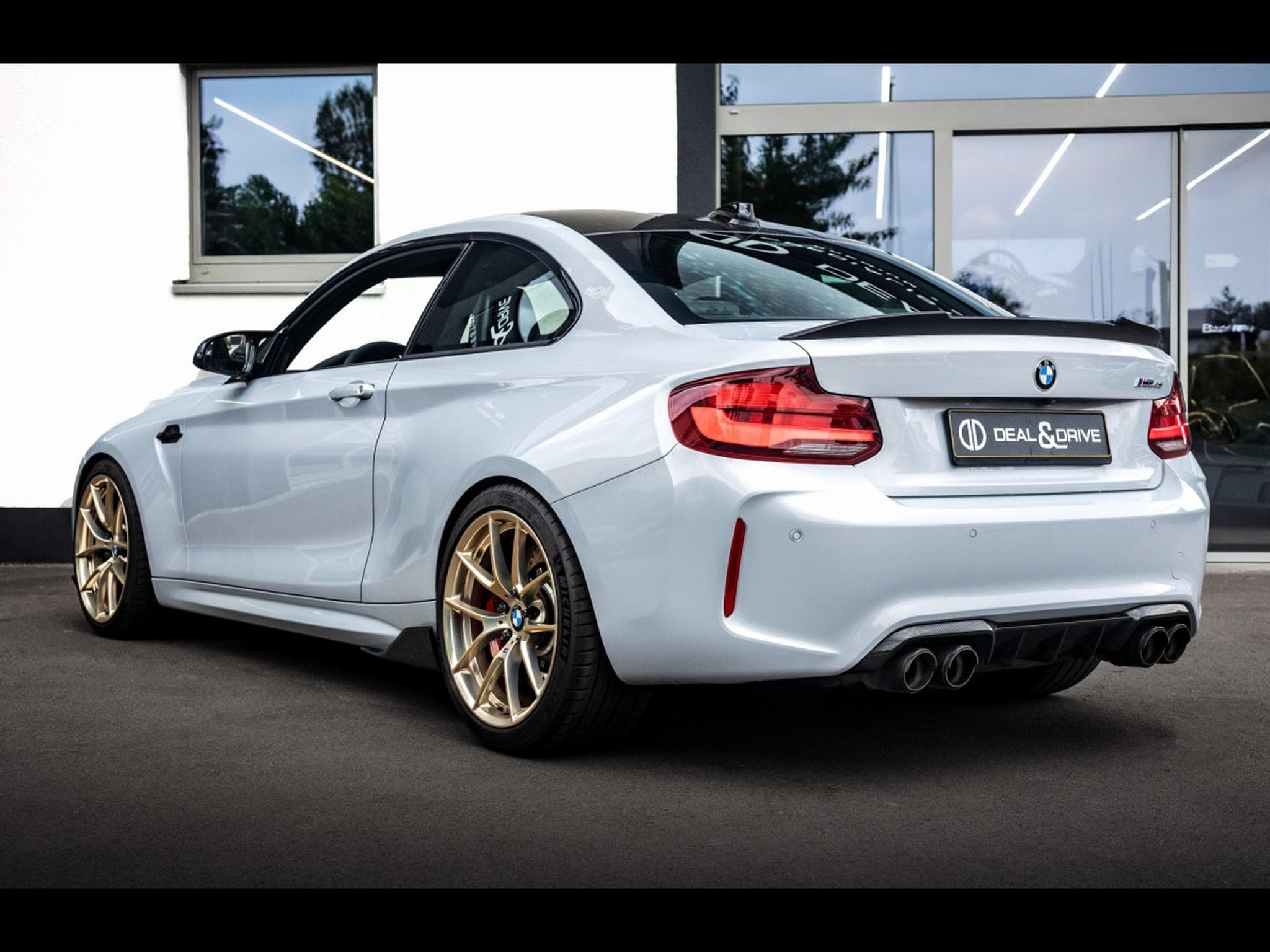 BMW M2 CS (F87) 3.0 - HOCKENHEIM SILBER METALLIC - AKRAPOVIC (2020) - Photo 3